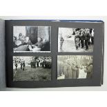 Wehrmacht: Fotoalbum.Blauer Einband, 76 Fotos, weinige Fehlfotos, diverse Formate, Motive: