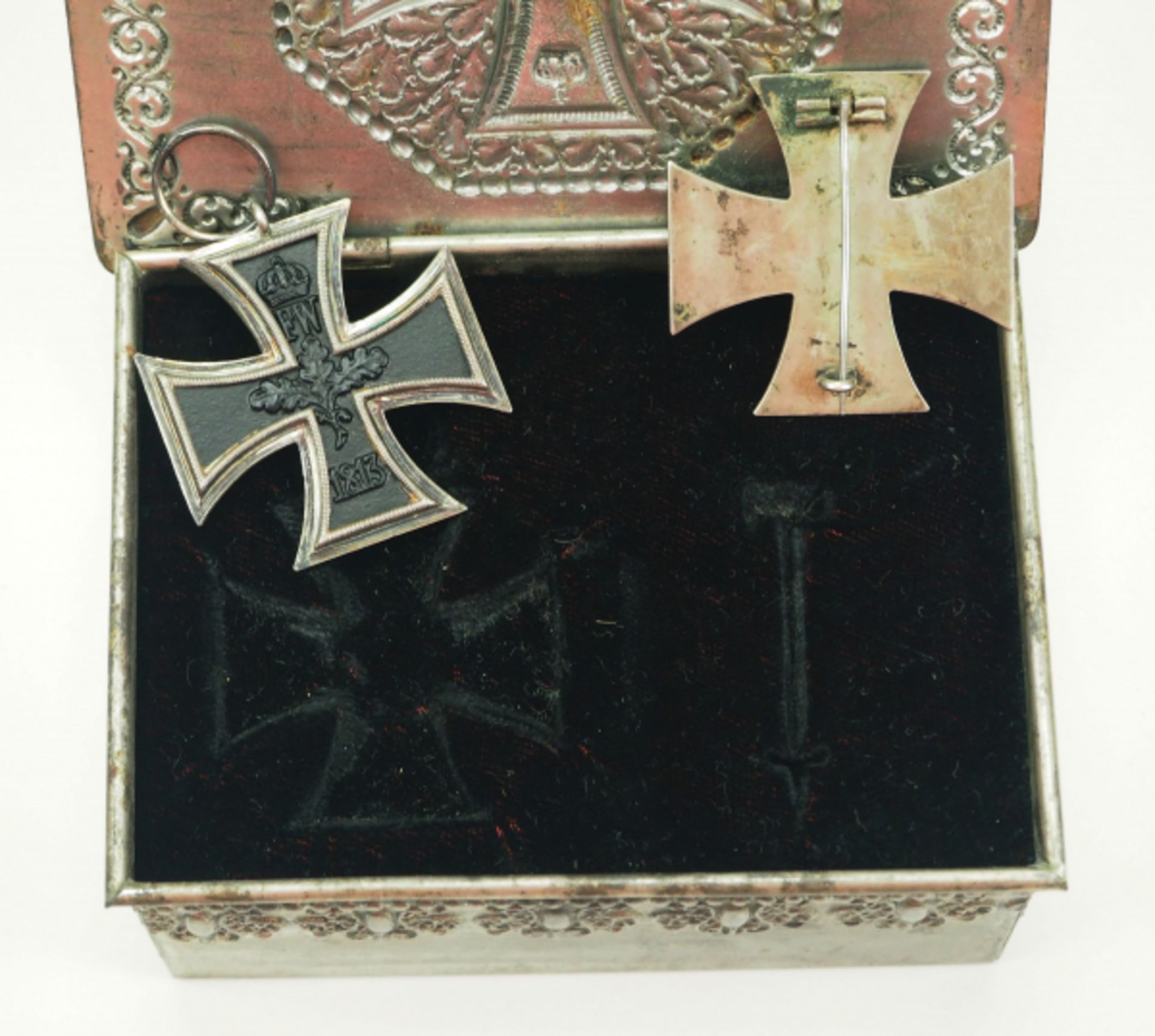 Preussen: Eisernes Kreuz, 1914, 1. und 2. Klasse im Präsentationsetui.1.) Eisernes Kreuz, 1914, 1. - Bild 2 aus 3