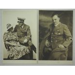 Fotos eines Legationsrat 1. Klasse - OST.Je in Uniform, das Ärmelabzeichen bzw. Ärmelband deutlich