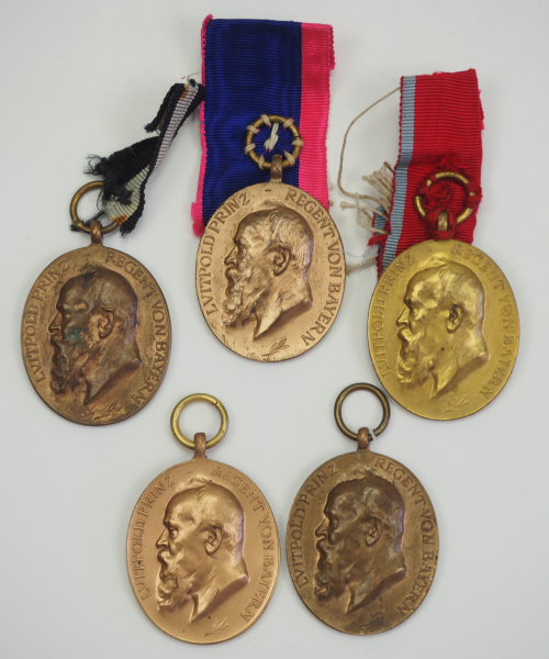 Bayern: Jubiläumsmedaille für die bayerische Armee (1905) - 5 Exemplare.Bronze.Zustand: II