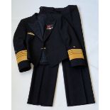 BRD: Uniformensemble eines Admirals.1.) Gala Smoking mit Rangabzeichen als Admiral, angelegte