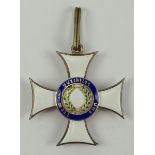 Württemberg: Militär-Verdienstorden, Ritterkreuz.Silber vergoldet, teilweise emailliert, die