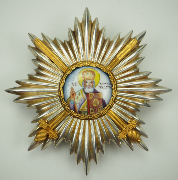 Orthodoxer Bruststern mit Schwertern.Silberner Korpus, Medaillon mit Portärt eines orthodoxen