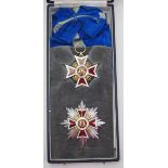 Rumänien: Orden der Krone von Rumänien, 2. Modell (1932-1947), Großkreuz Satz, im Etui.1.)