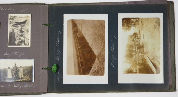 1. Weltkrieg: Fotoalbum Woyslawice / Colm.Kartonageeinband, 41 Fotos, diverse Formate, alle - Image 4 of 4