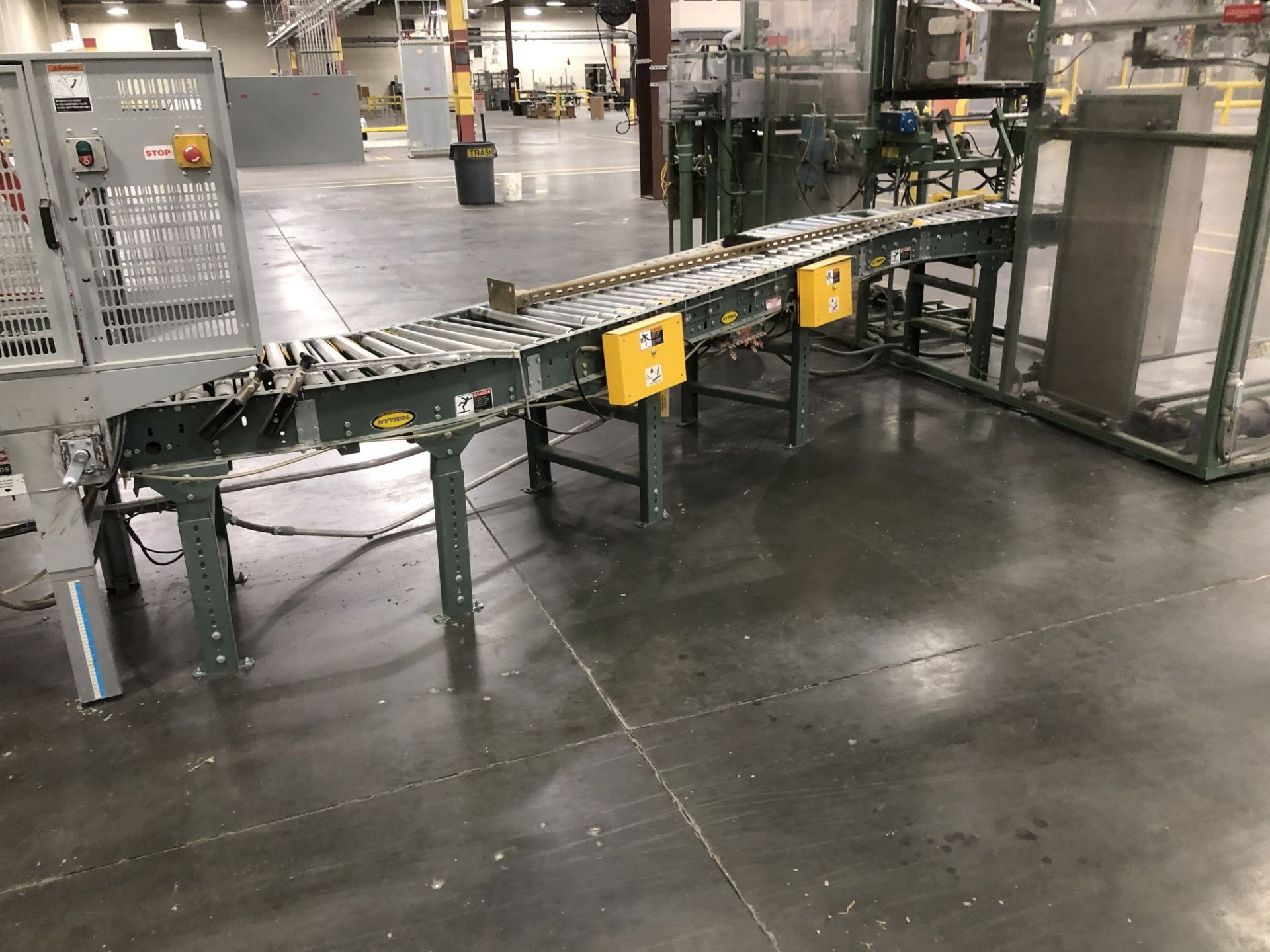 All Hytrol Conveyor Throughout Entire Site, Mostly 20" Wide Powered Roller Conveyor [Please - Bild 63 aus 80