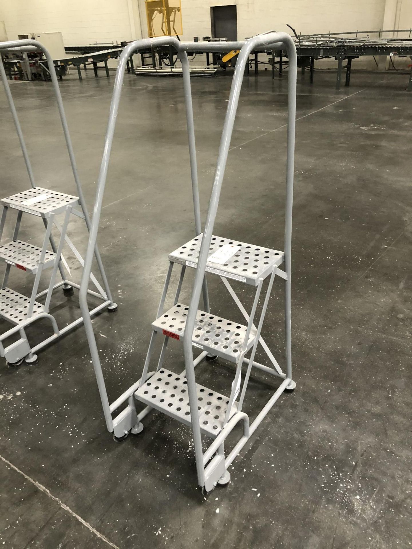 Cotterman 3-Step Rolling Ladder, Max Load: 450 Lbs - Image 2 of 3