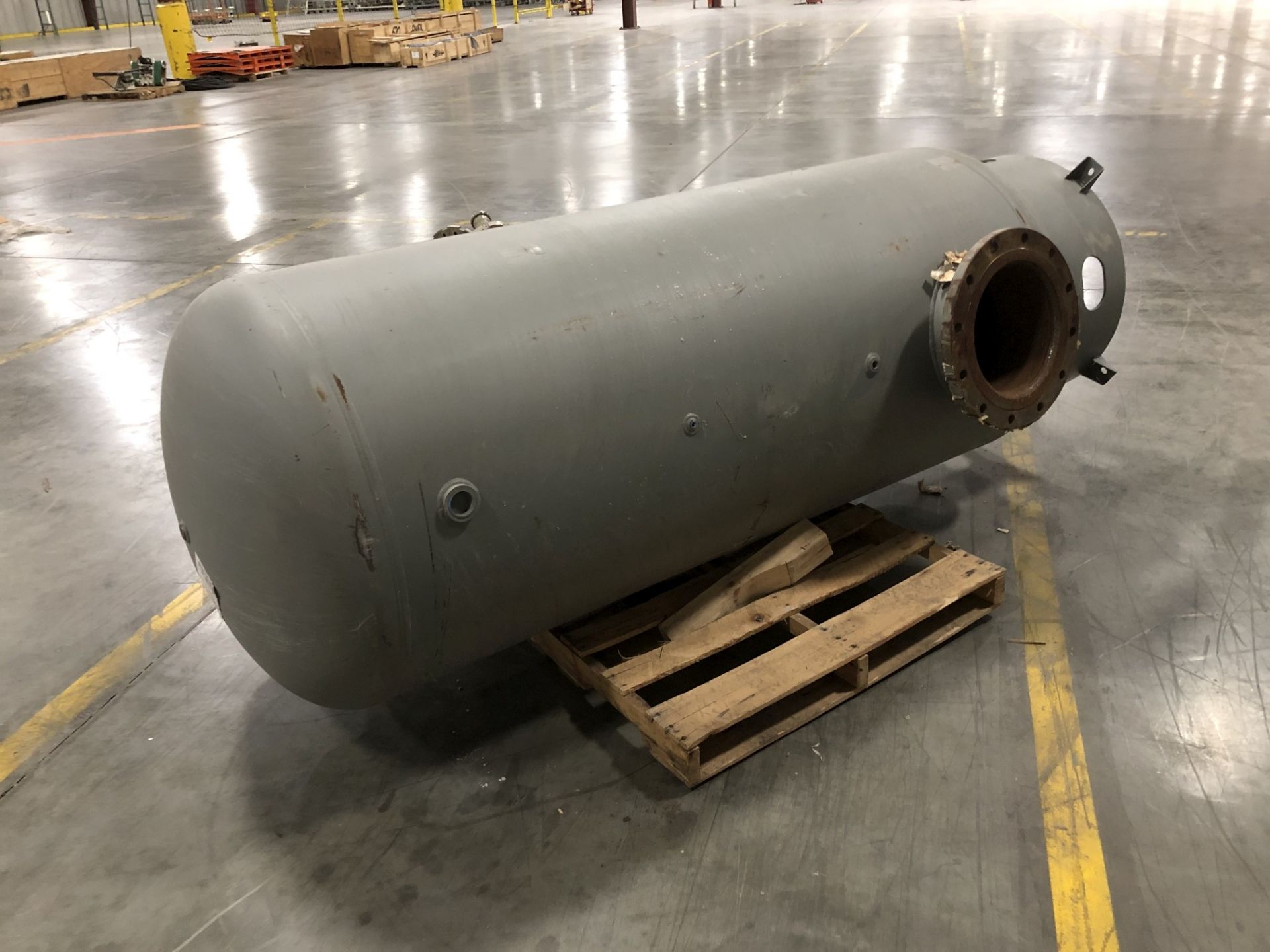 Receiving Air Tank - Image 2 of 2