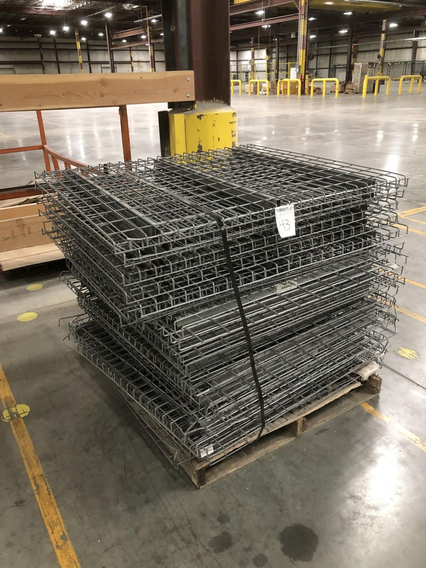 Pallet of Wire Decking - Image 2 of 2