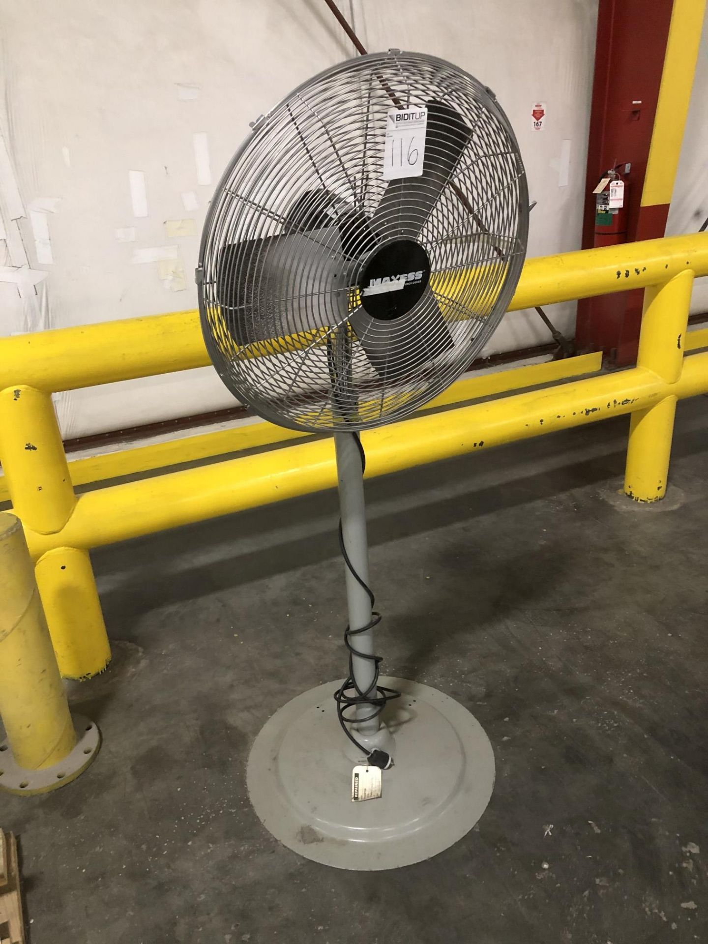 Maxess 24" Floor Fan