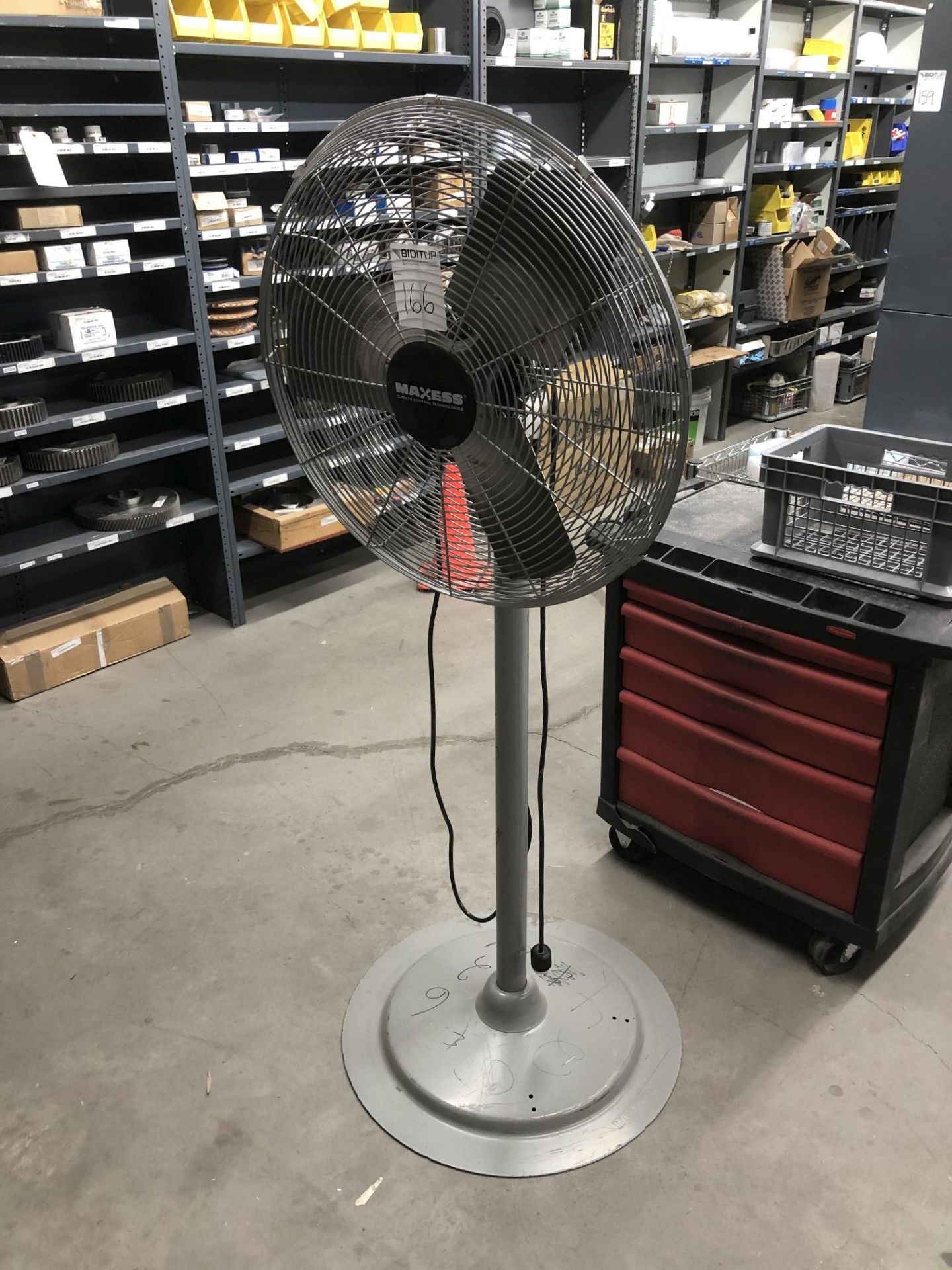 Maxess 24" Floor Fan