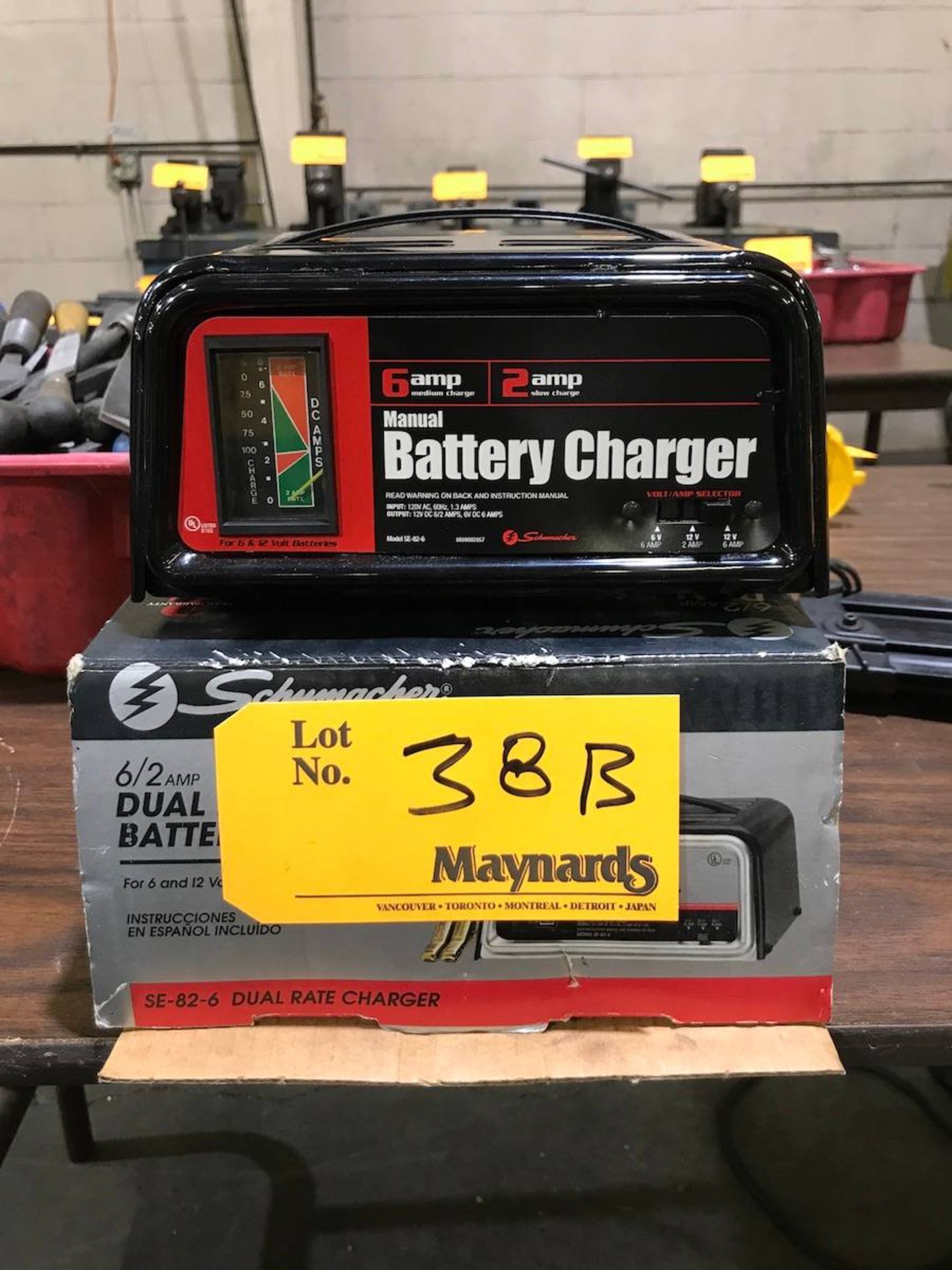 Schumacher Manual Battery Charger