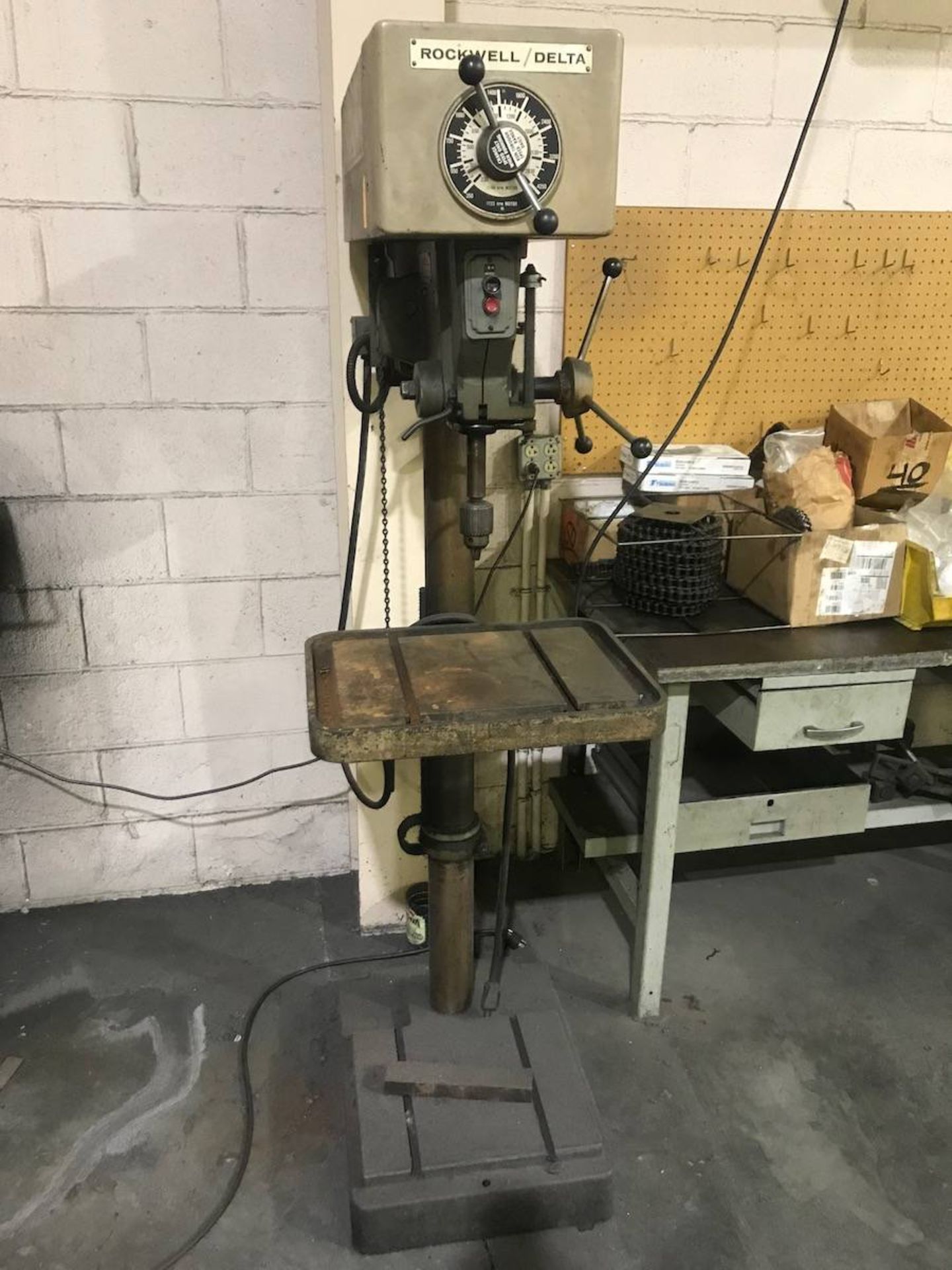 ROCKWELL 83-510 1/2" Pedestal Drill Press