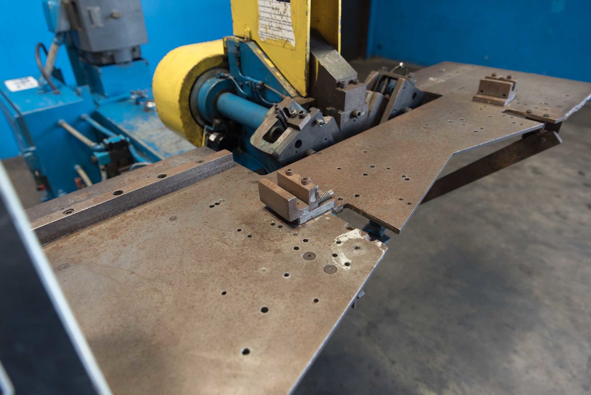 Pines - Vertical Hydraulic Tube Bender | 1 1/4" x 0.083" WT, Located In Huntington Park, CA - # - Image 16 of 19