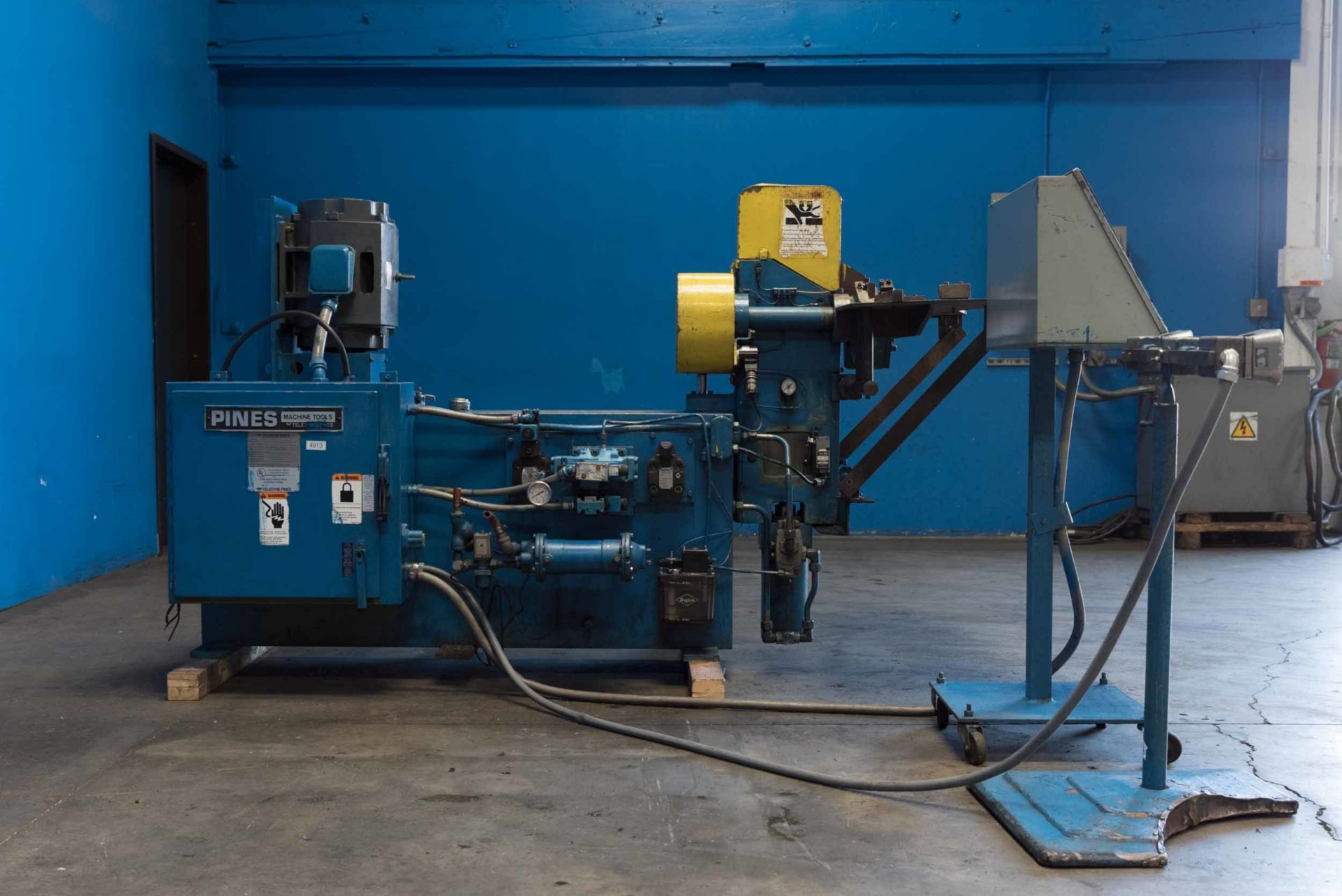 Pines - Vertical Hydraulic Tube Bender | 1 1/4" x 0.083" WT, Located In Huntington Park, CA - # - Image 8 of 19