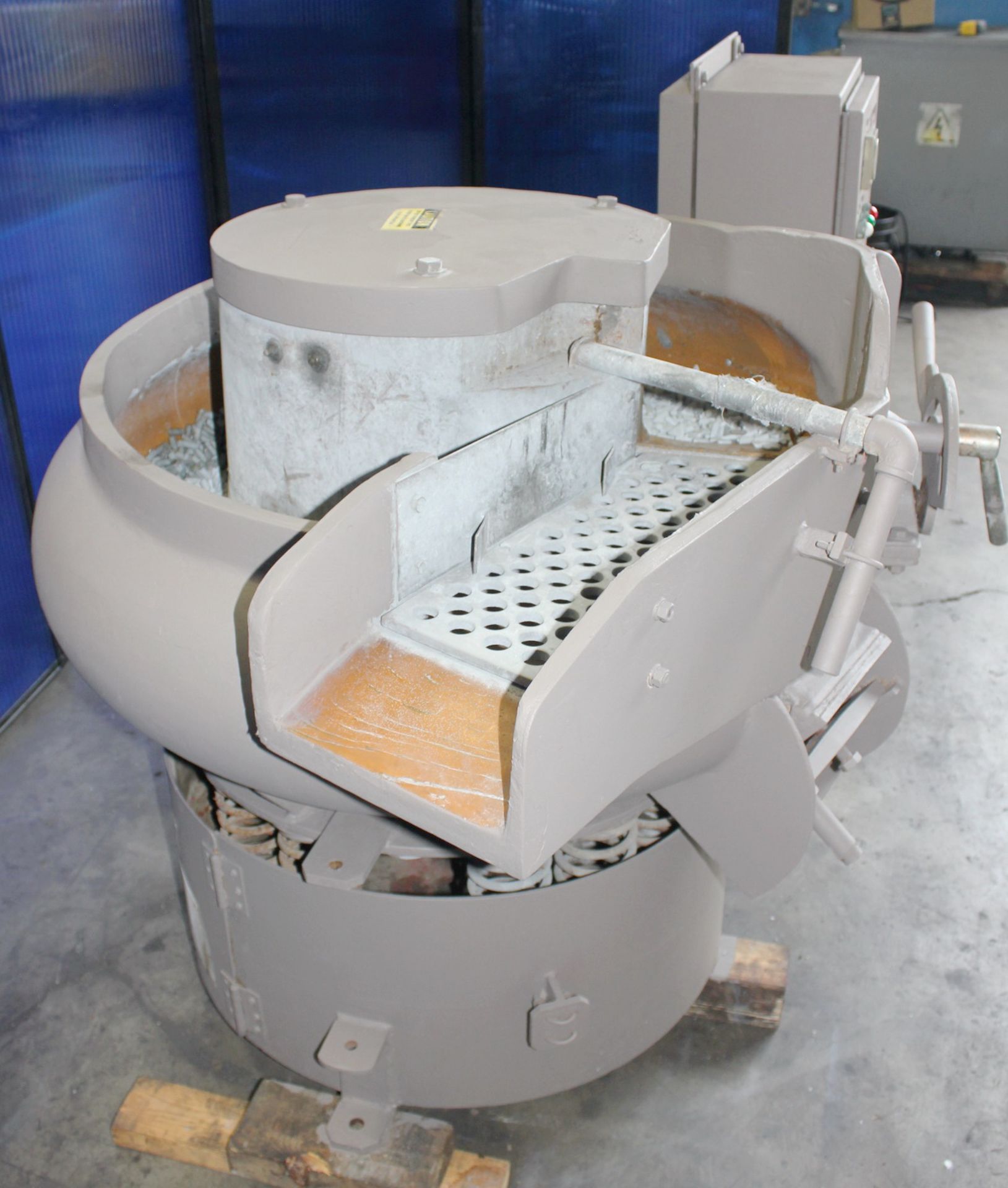 Gyromatic - Vibratory Deburring Machine (Bowl Type) | 4.5 Cubic Feet, Located In Huntington Park, CA - Image 3 of 13
