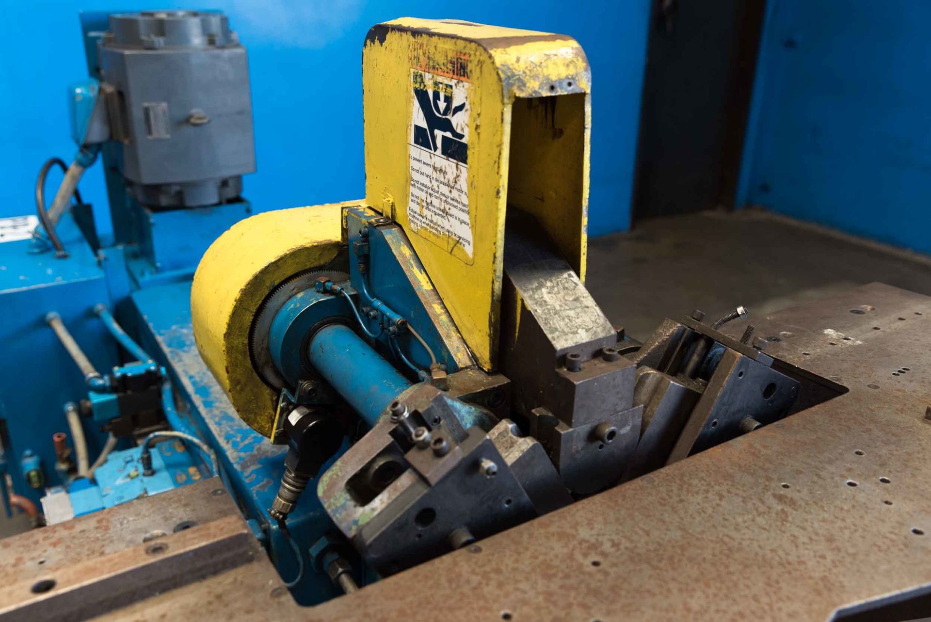Pines - Vertical Hydraulic Tube Bender | 1 1/4" x 0.083" WT, Located In Huntington Park, CA - # - Image 14 of 19