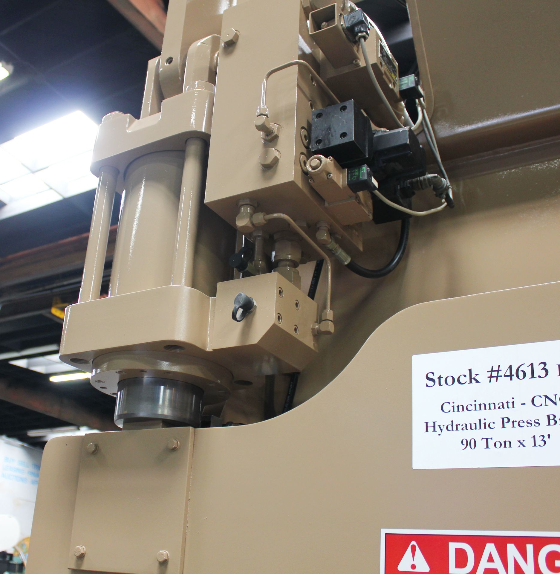 Cincinnati - CNC Hydraulic Press Brake | 90 Ton x 13', Located In Huntington Park, CA - #4613HP - Image 15 of 16