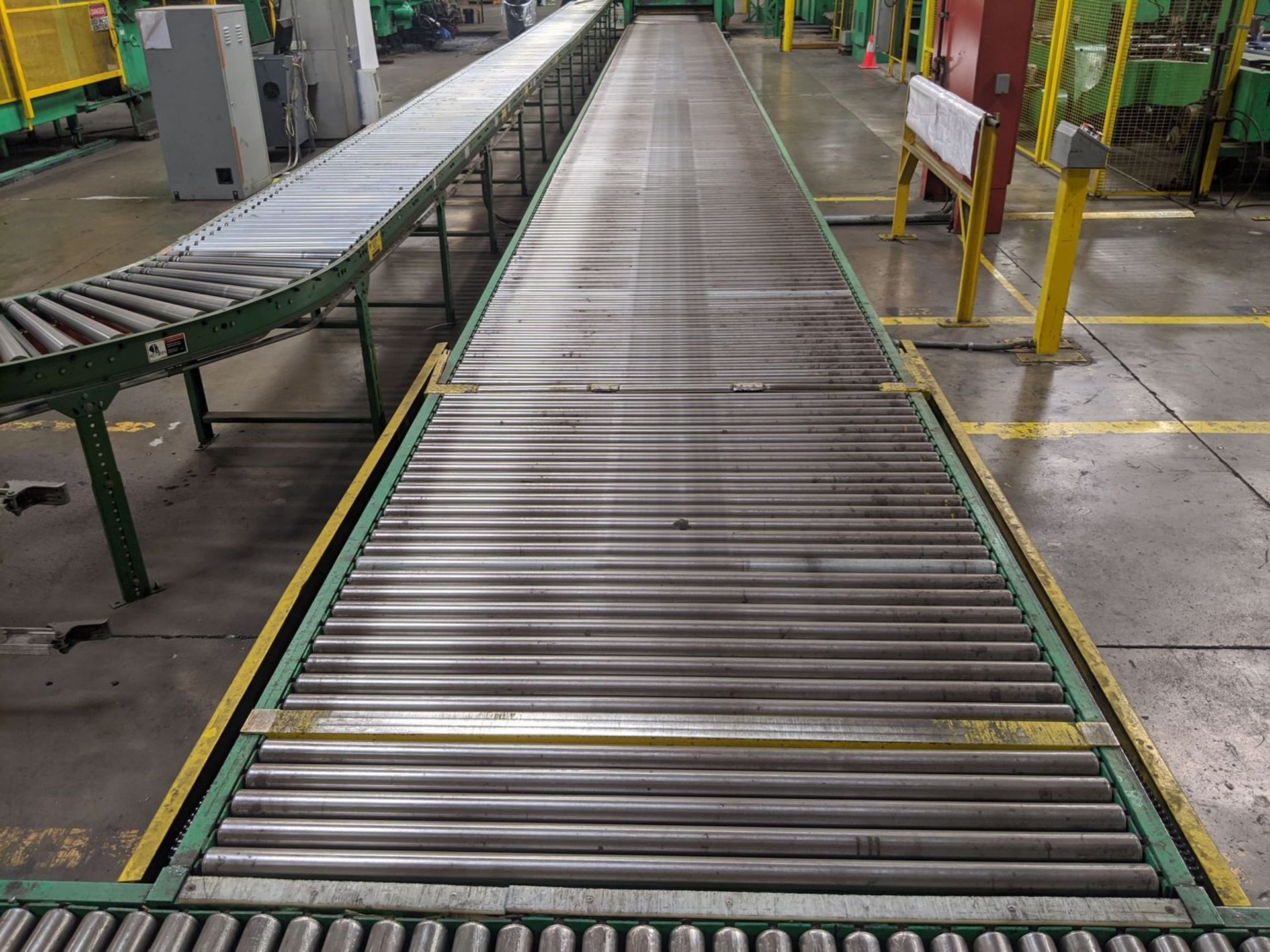 C&M Conveyor & Material Handling System Powered Conveyor System: 70"W Rollers, Rotary Table, (3) - Image 4 of 8