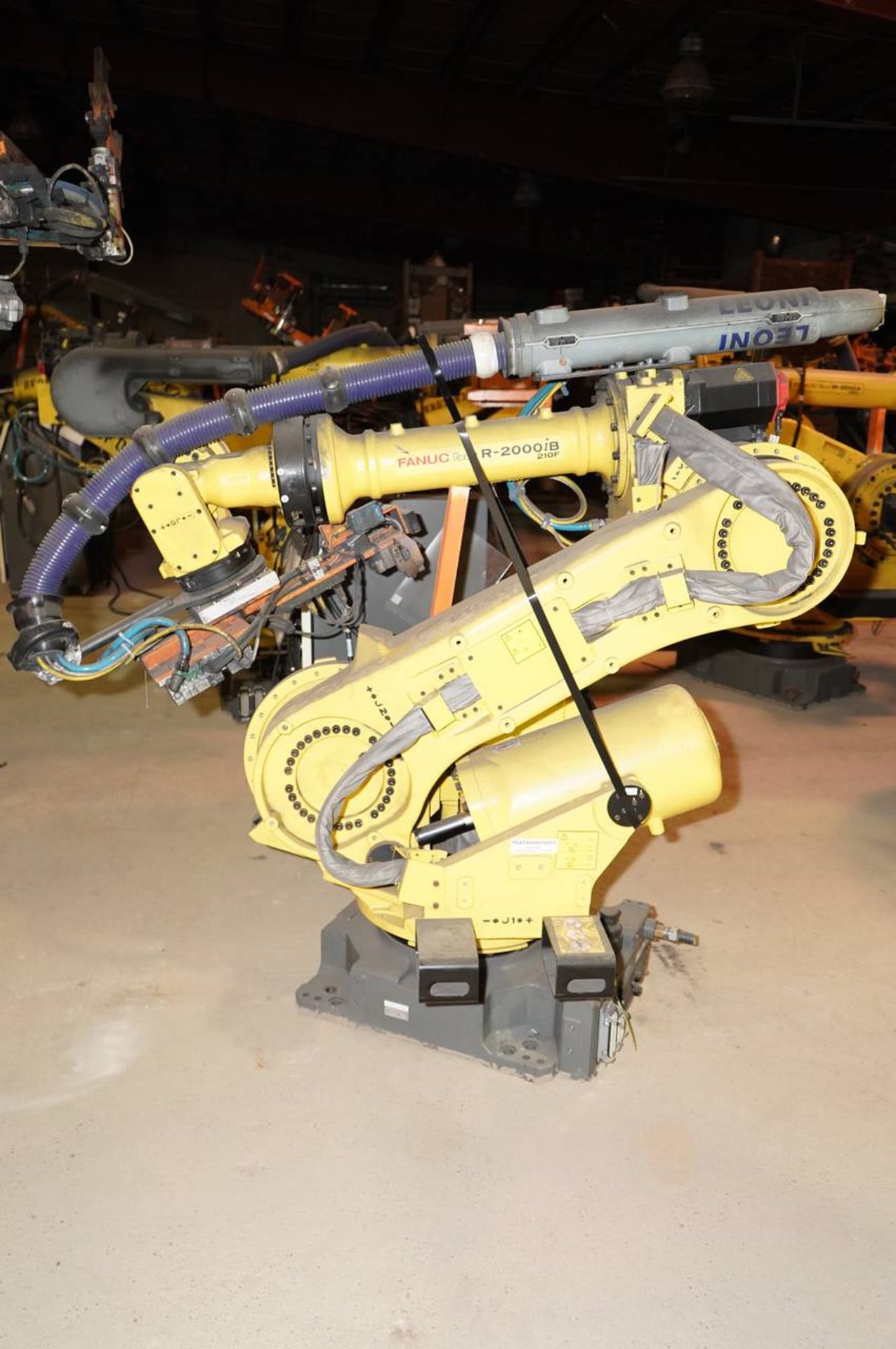 2014 Fanuc R-2000iB/210F Robot - Image 2 of 4