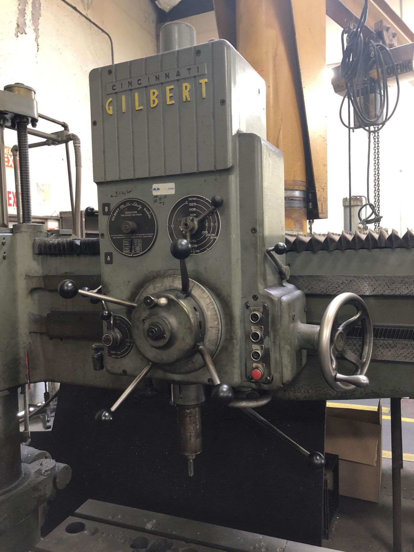 Cincinnati Gilbert 5' x 11" Radial Arm Drill, Model 3B, 5' Arm, 11" Column, 42 to 1500 RPM, T- - Image 3 of 13