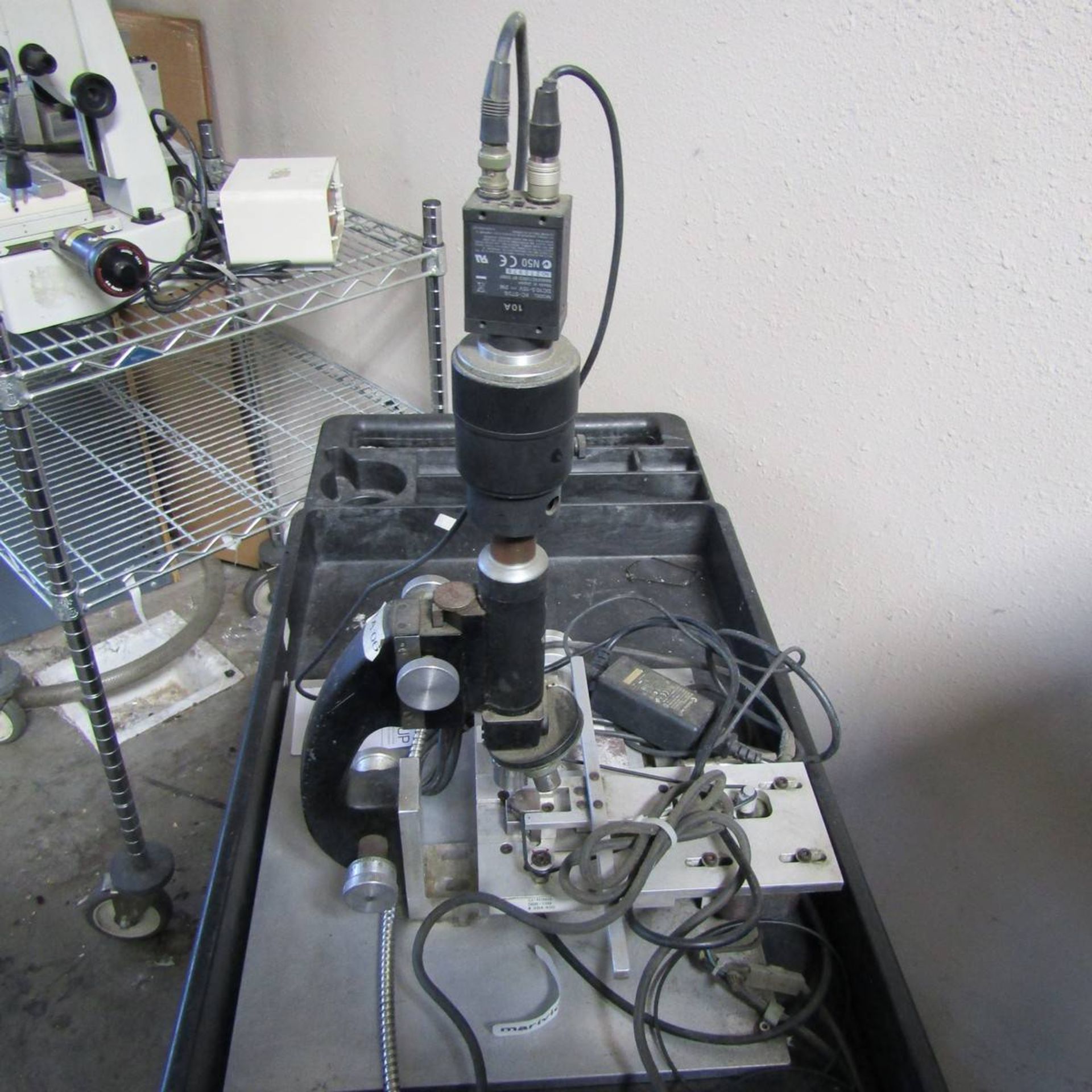 Olympus U-PMTVC Microscope - Image 2 of 2