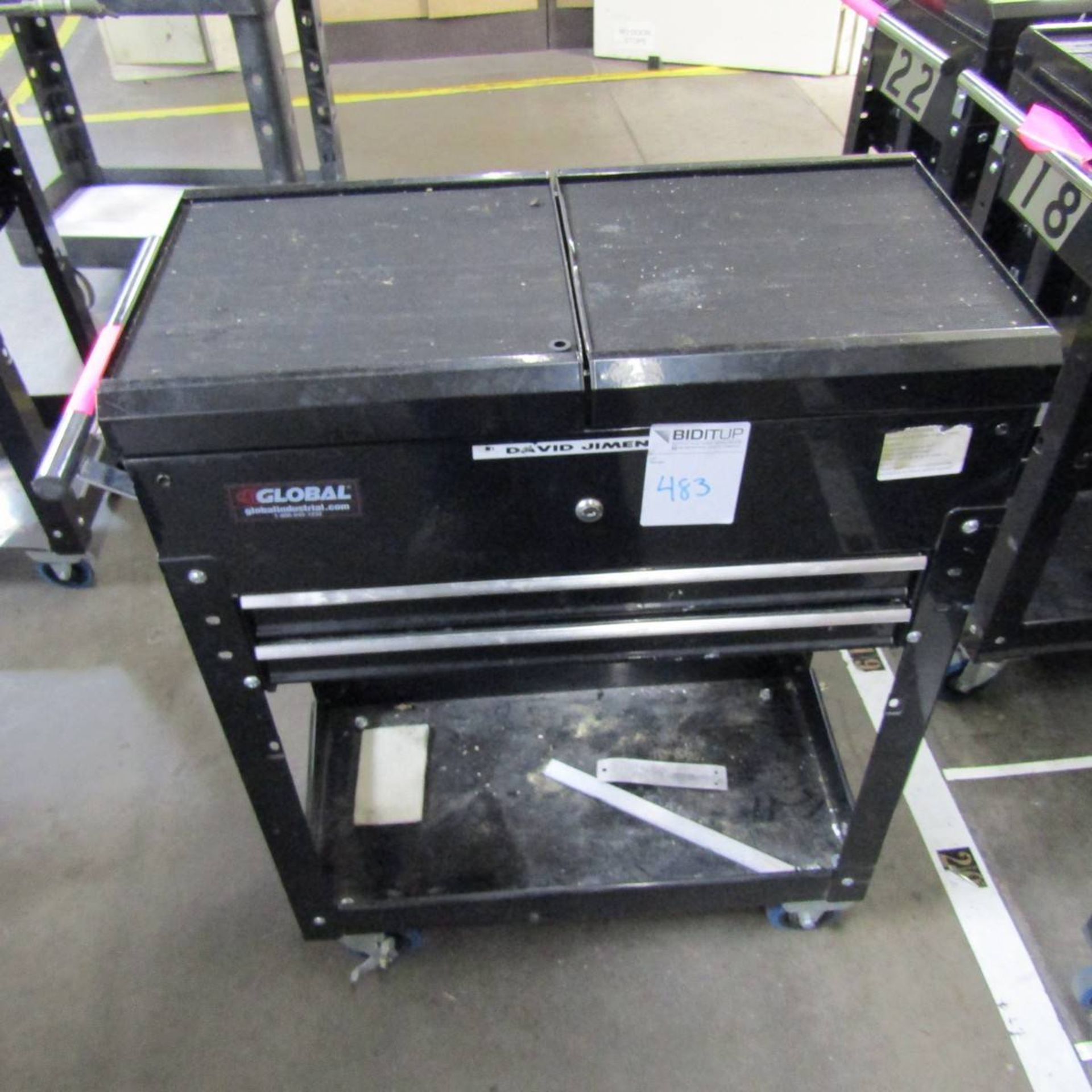 Global 3-Drawer Tool Box on Casters