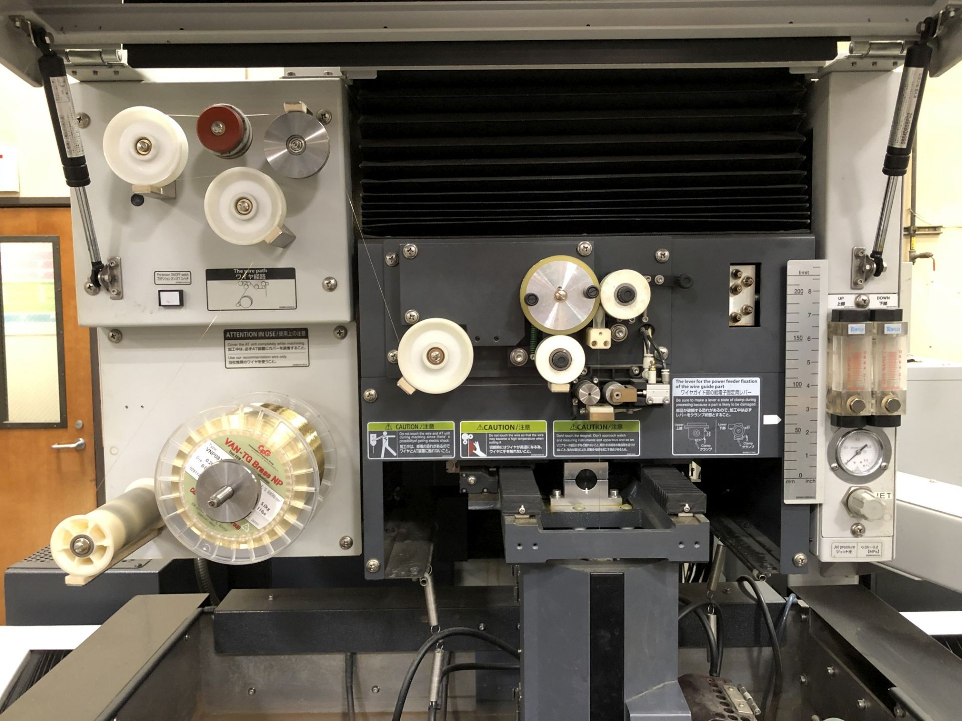 2013 Mitsubishi MV1200R CNC Wire EDM, X=15.7", Y=11.8", Z=8.7", Max Workpiece Dimensions: 31.9" W - Image 4 of 18