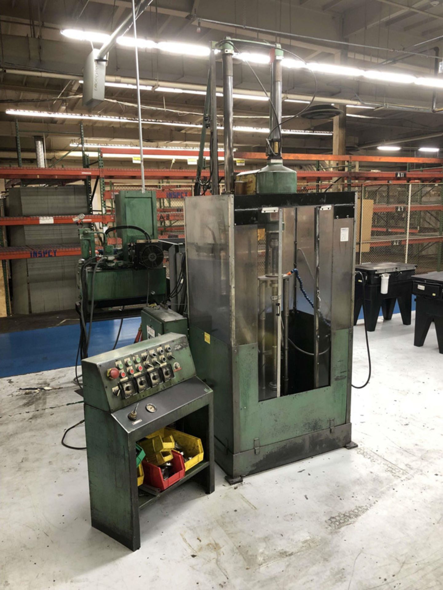 Superior Hydraulic Vertical Honing Machine | 54" x 4", Mdl: VBHD, S/N: 872116 - Located In: - Image 3 of 11