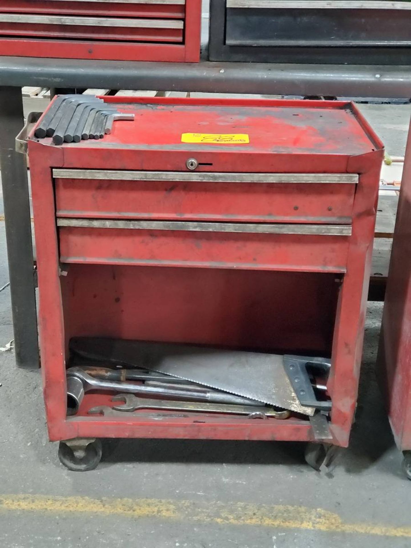 Portable 2-Drawer Tool Box