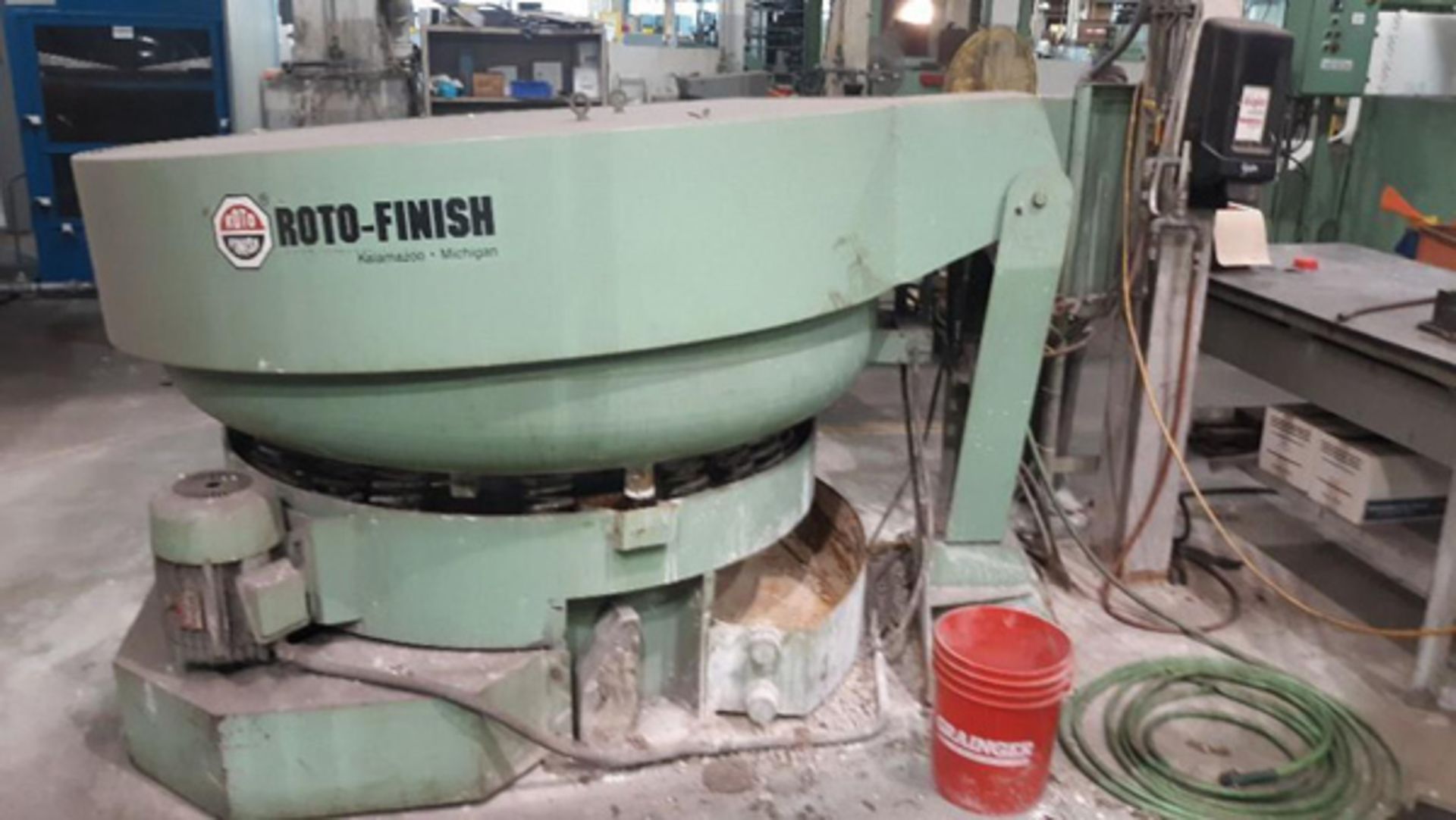 Roto Finish Bowl Type Vibratory Finishing Mill | 8 Cubic Feet, Mdl: ER8LRB, S/N: ER-8LRB-98-A1 -