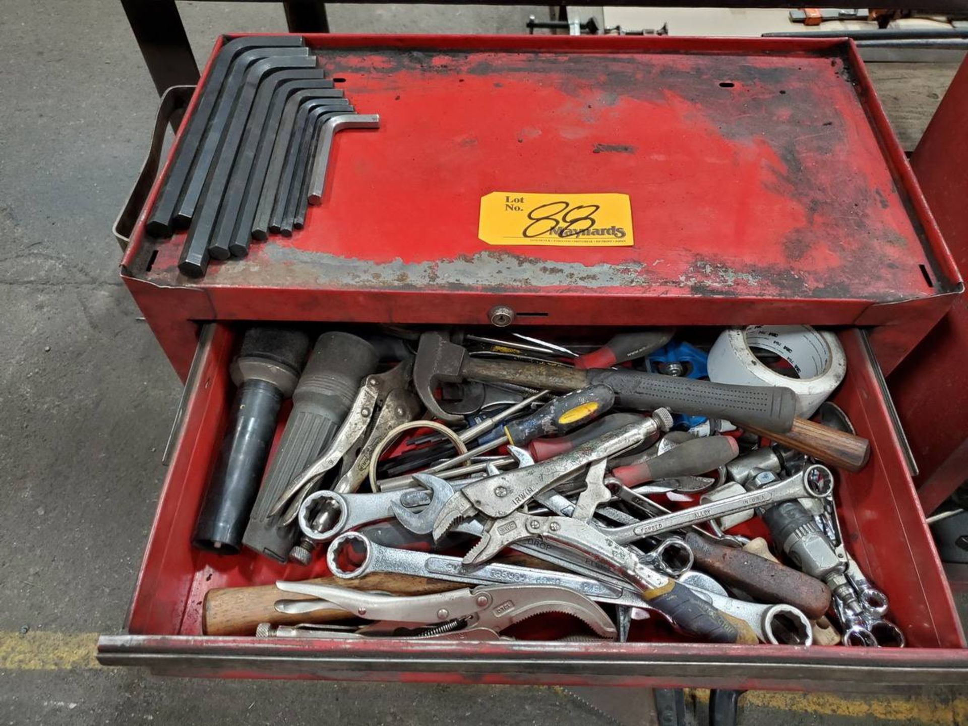 Portable 2-Drawer Tool Box - Image 4 of 4