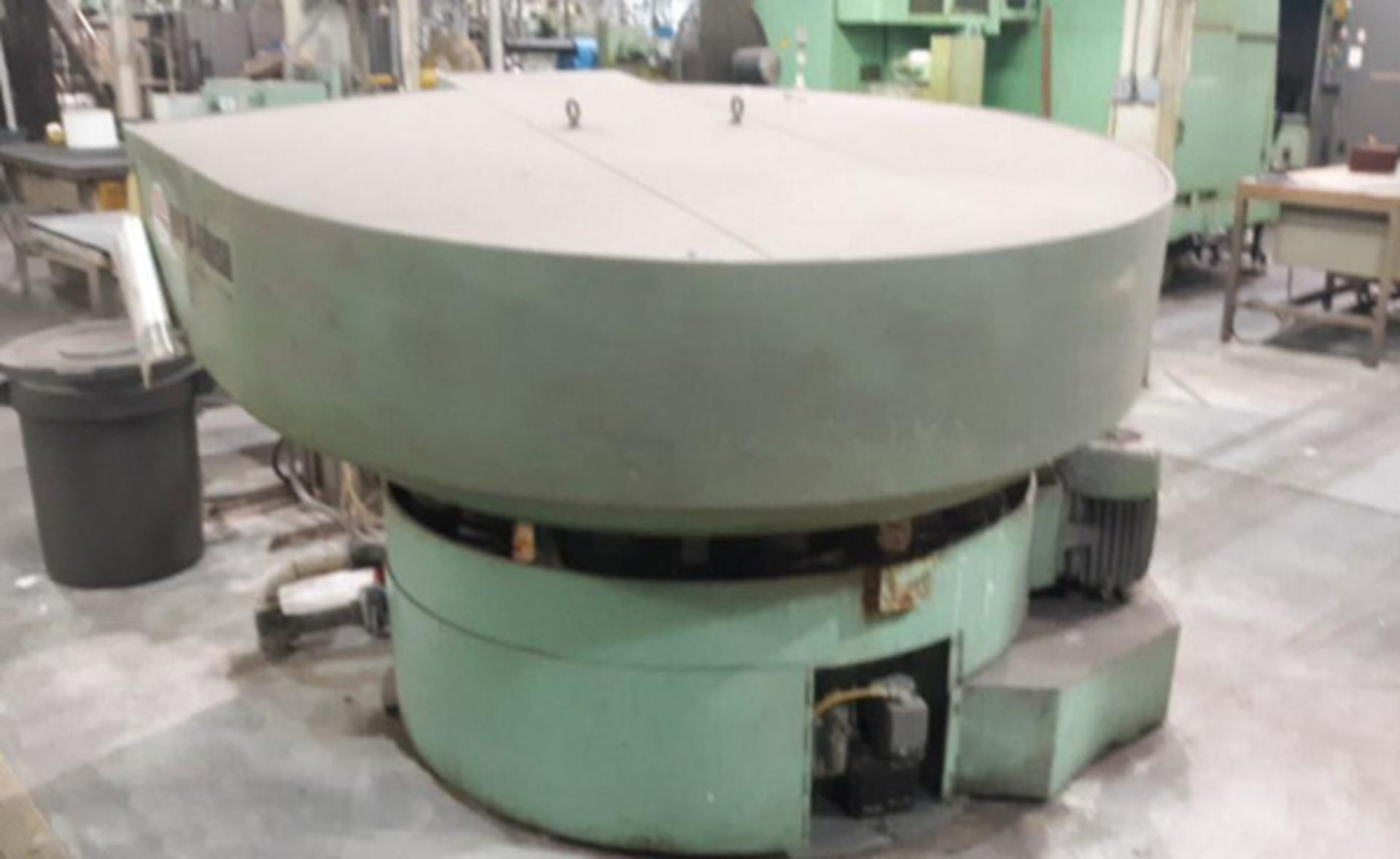 Roto Finish Bowl Type Vibratory Finishing Mill | 8 Cubic Feet, Mdl: ER8LRB, S/N: ER-8LRB-98-A1 - - Image 2 of 5