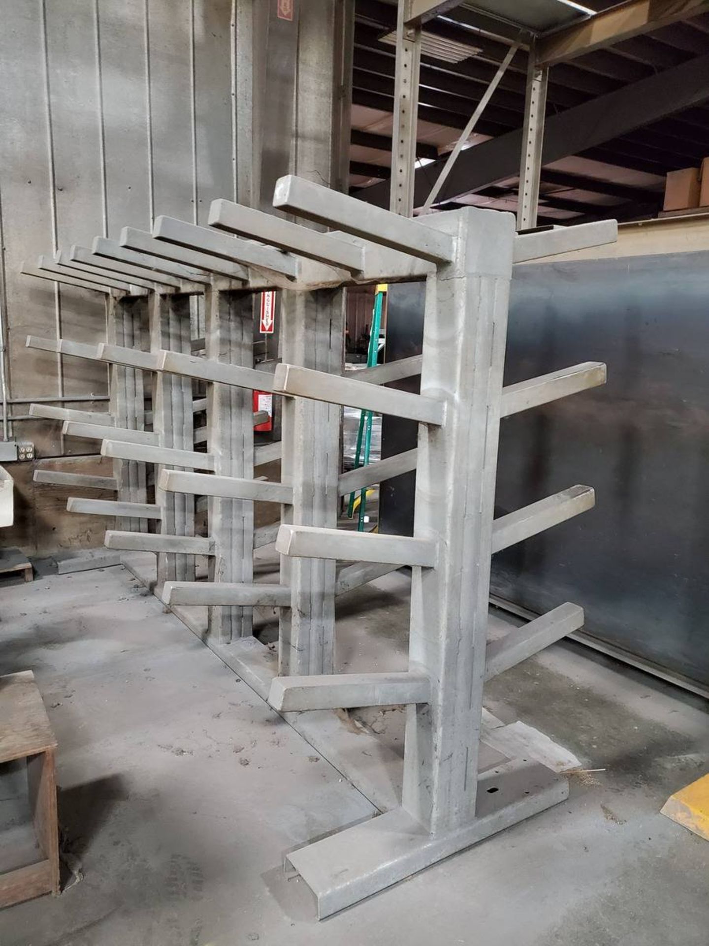 4-Tier Stl Rack