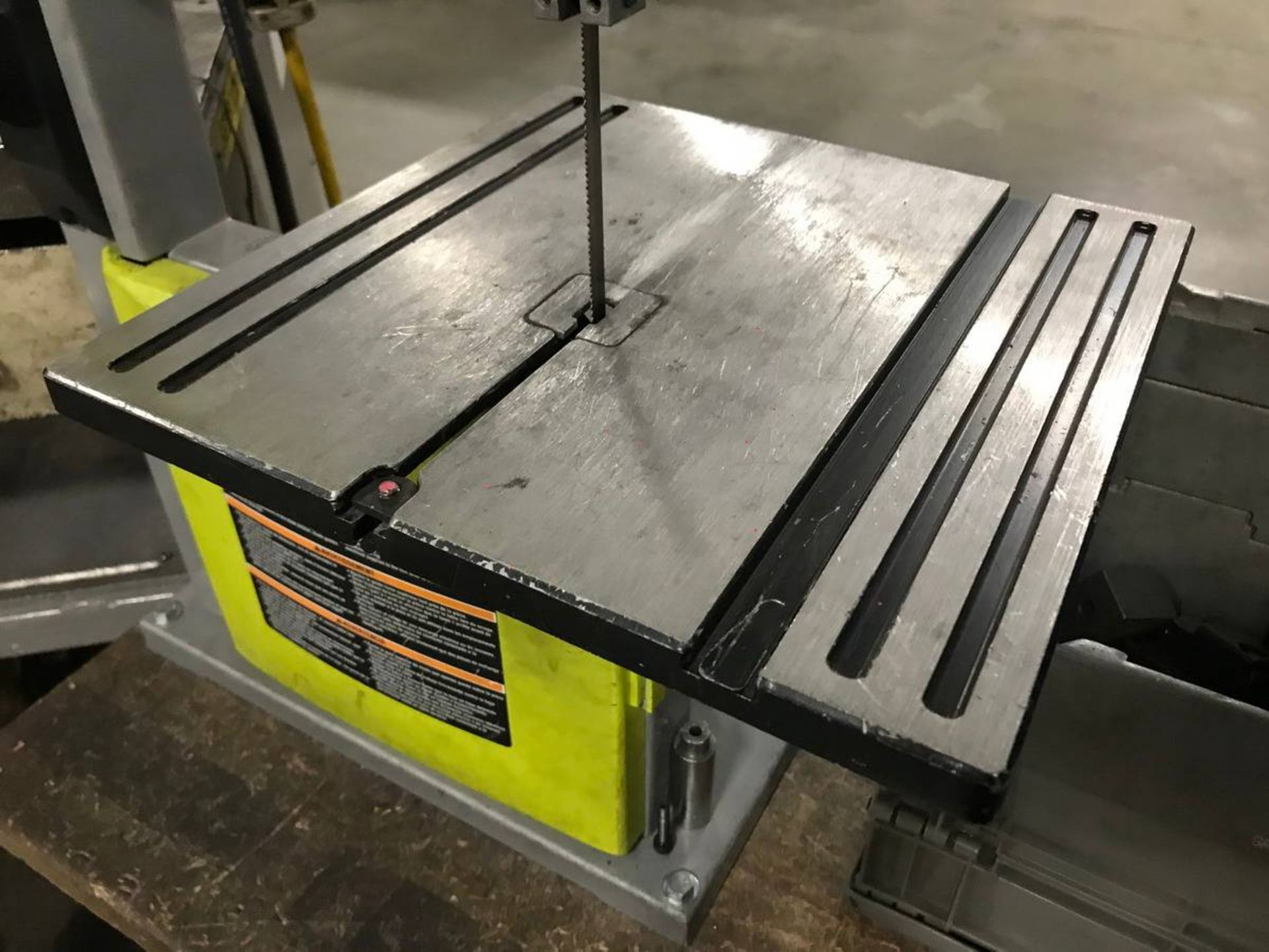 Ryobi 9'' Bench Top Band Saw - Image 3 of 3