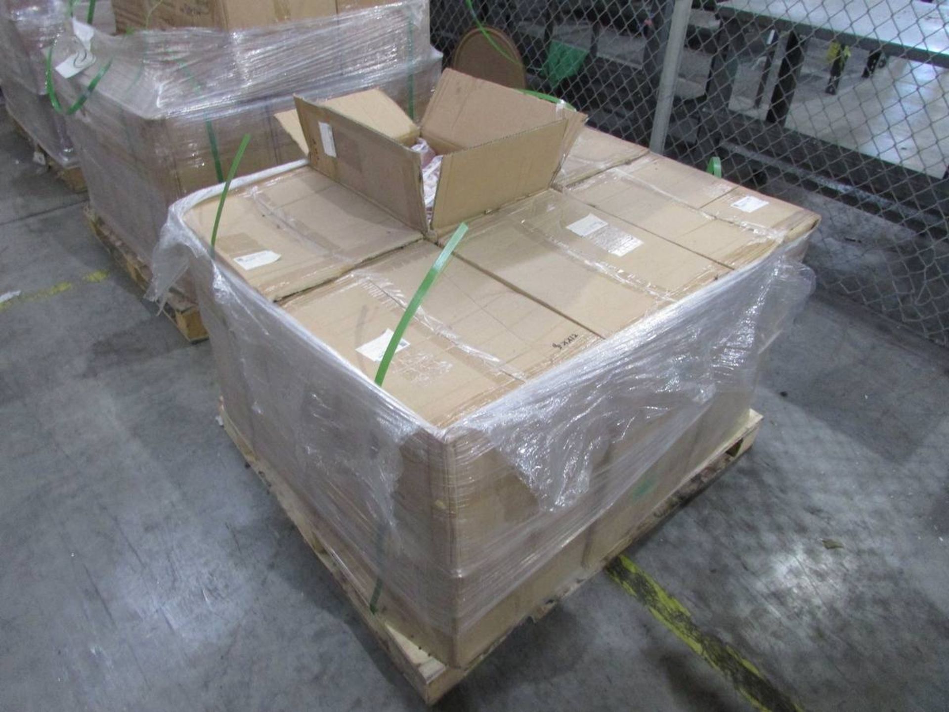 Suzhou Noble Industrial Supply 31XX-3400 Pallets of Screen Filters - Image 5 of 8