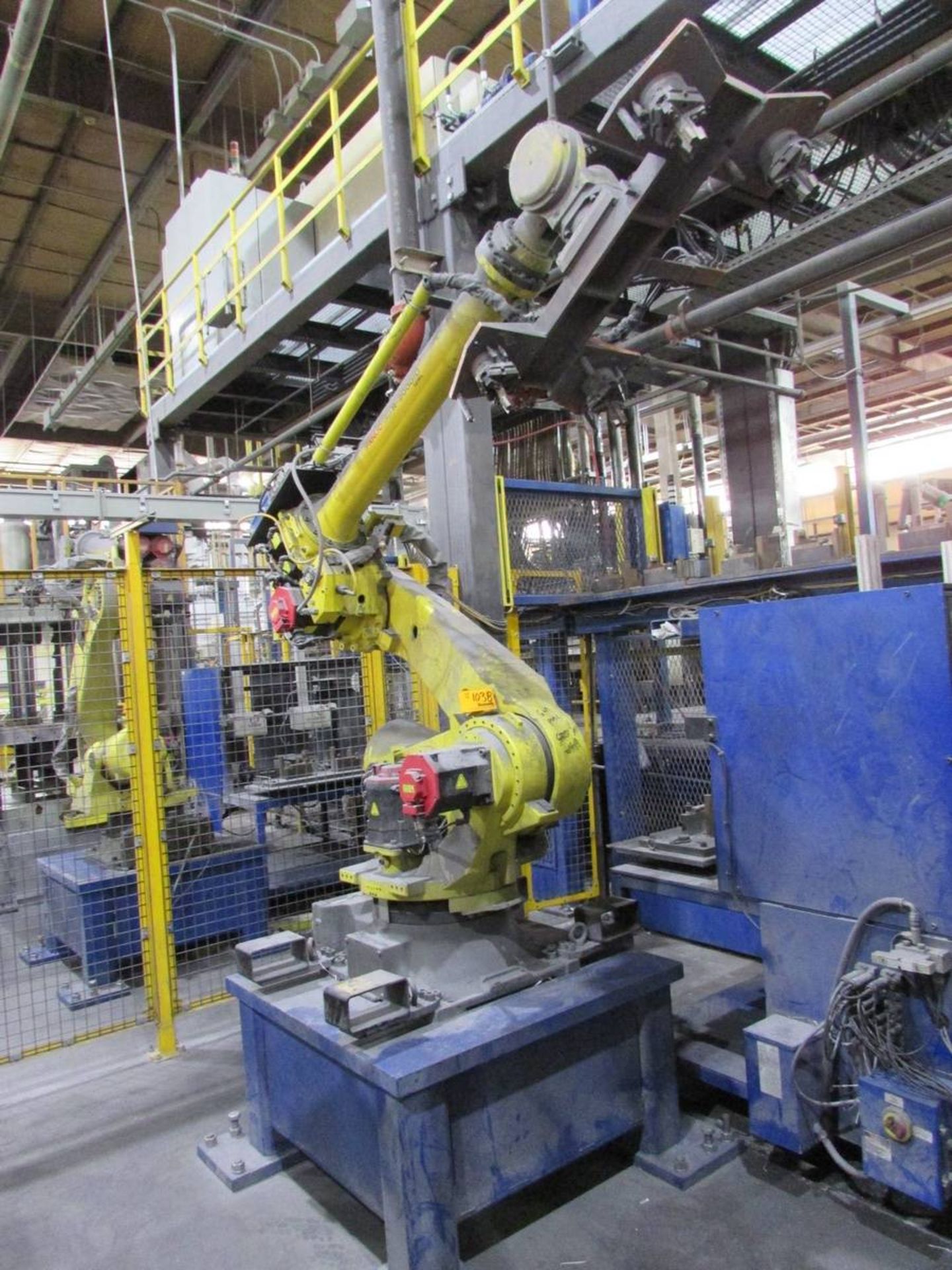 Fanuc 2000 iC 125L 6 Axis Material Handling Robot