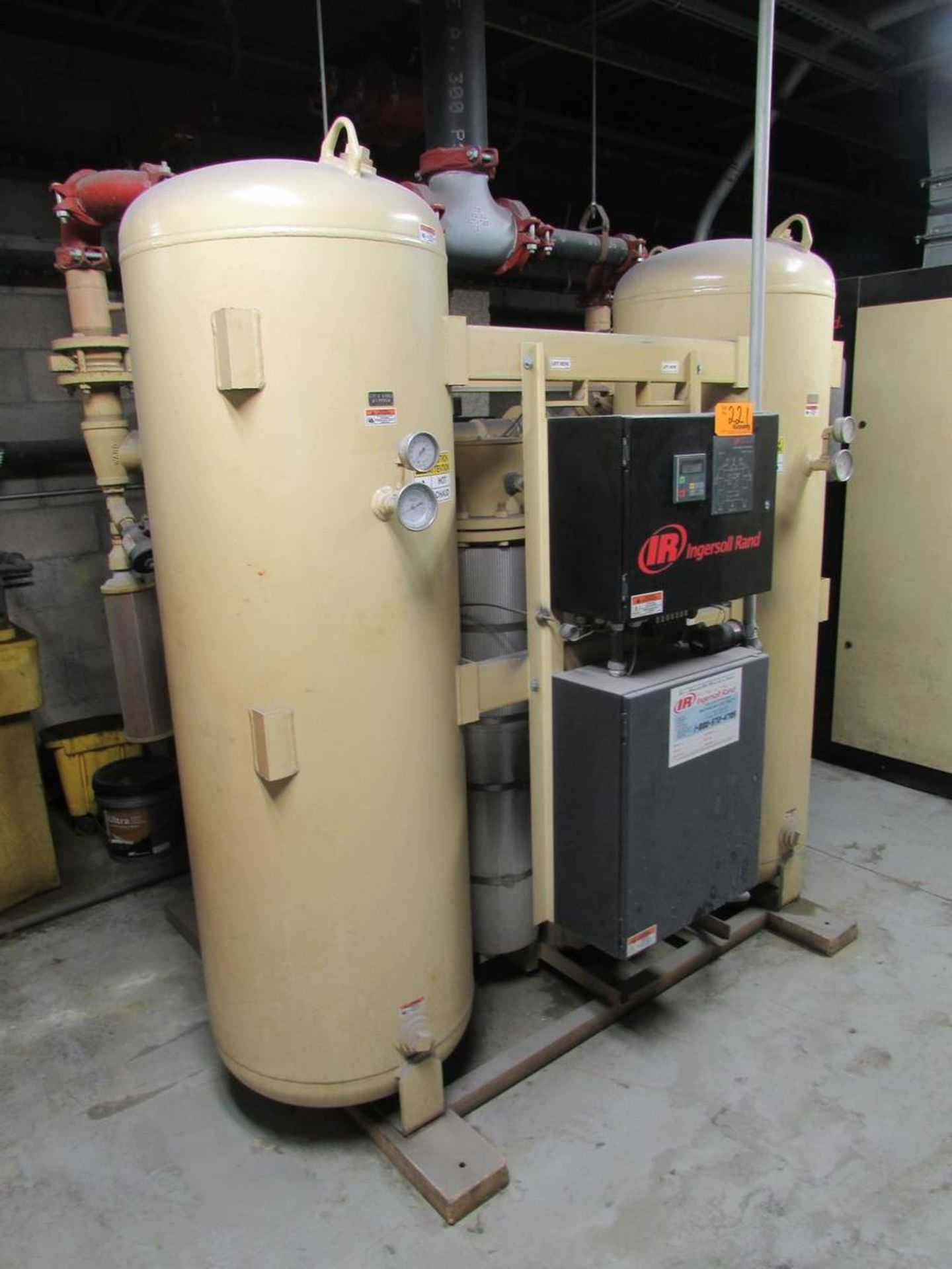 Ingersoll Rand HB10004HN00H Heated Blower Desiccant Air Dryer