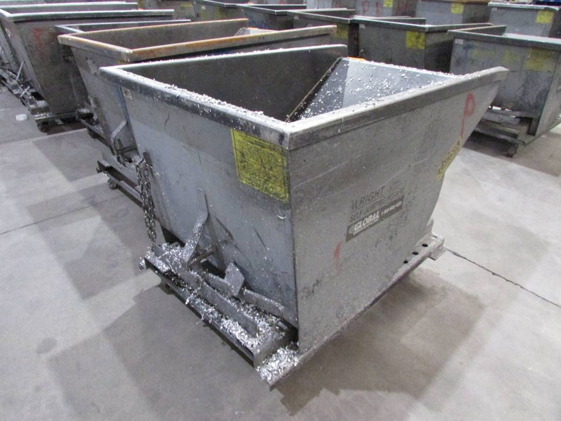 McCullough IND Wright Rolling Self Dumping Hopper - Image 4 of 5