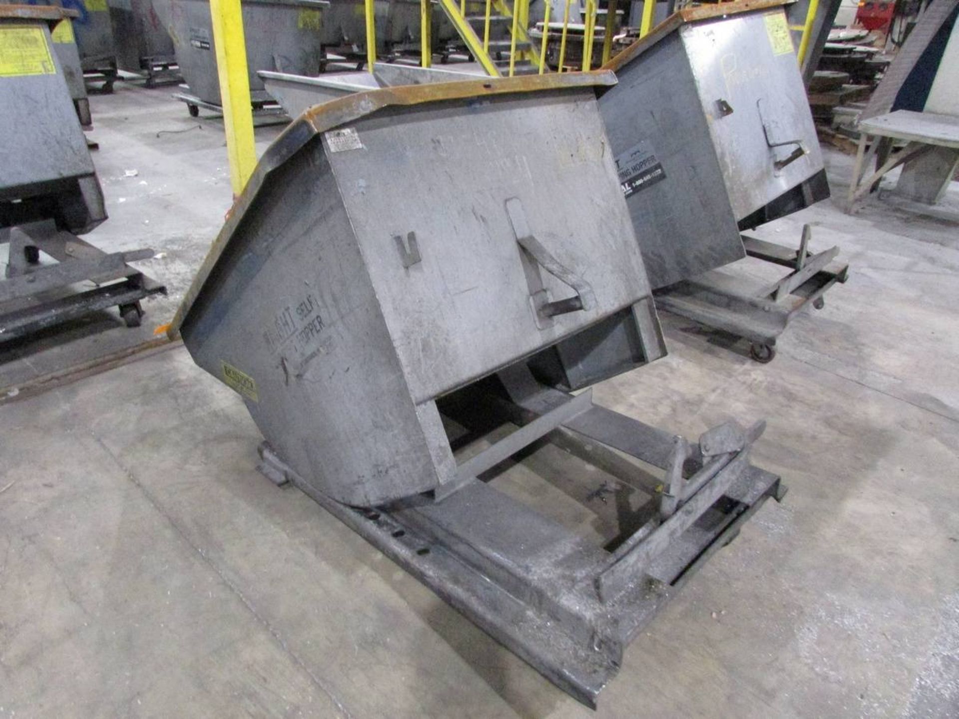 McCullough IND Wright Self Dumping Hopper - Image 5 of 5