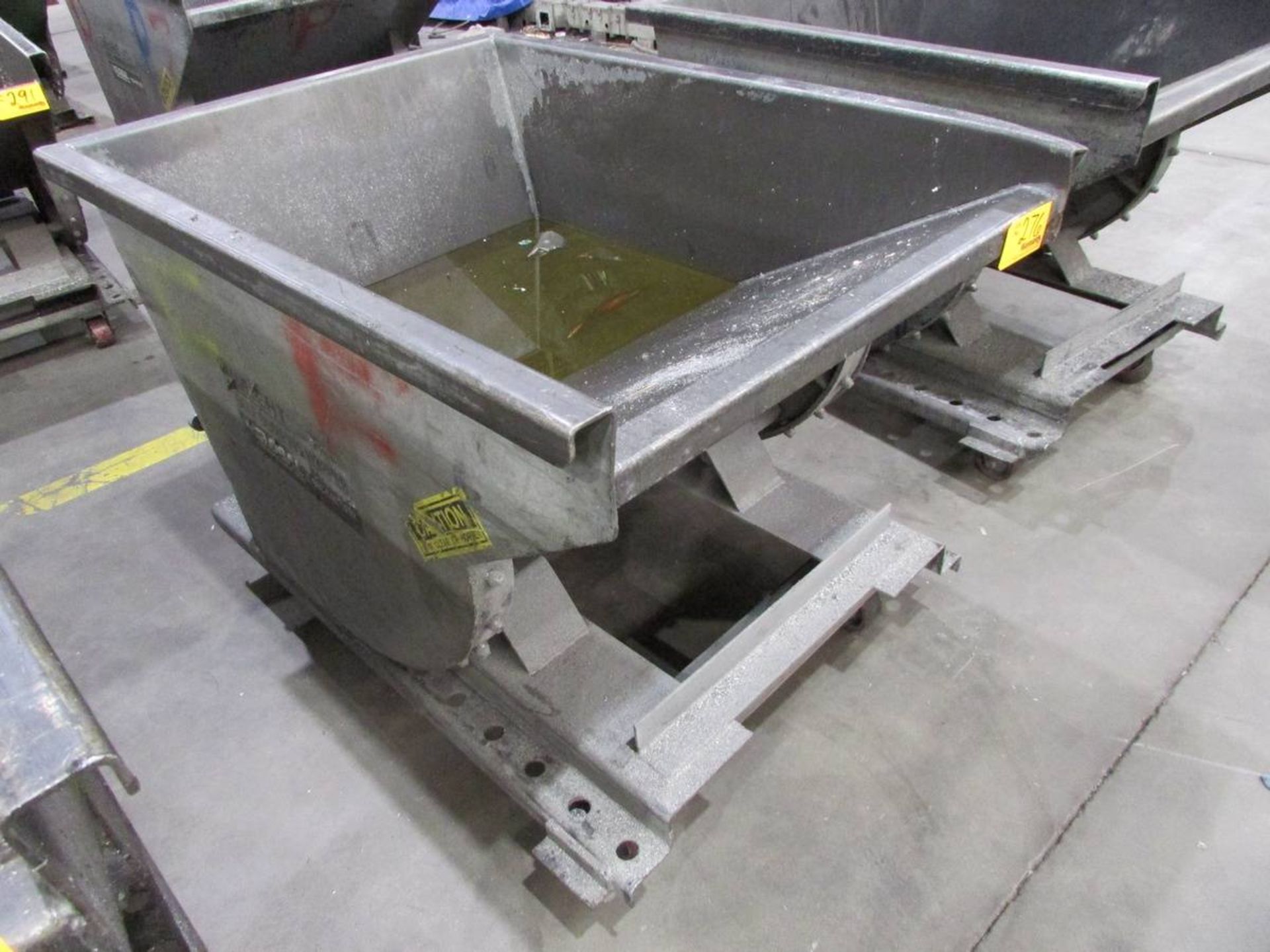 McCullough IND Wright Rolling Self Dumping Hopper - Image 3 of 5