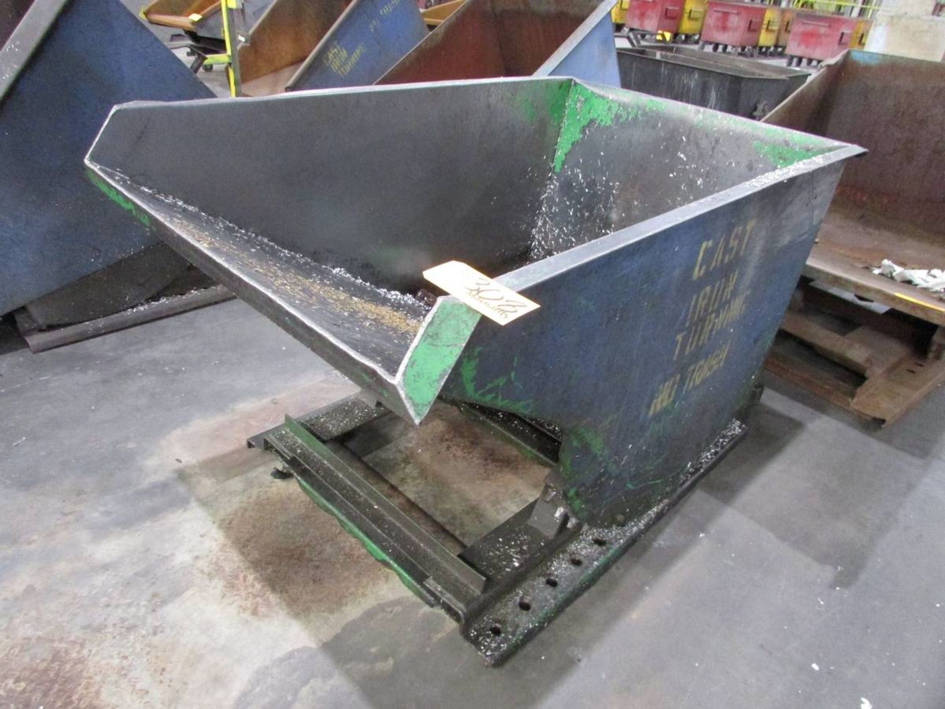 Self Dumping Hopper