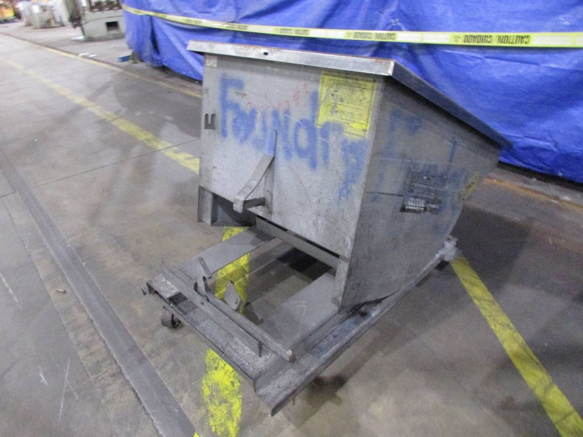 McCullough IND Wright Rolling Self Dumping Hopper - Image 4 of 5