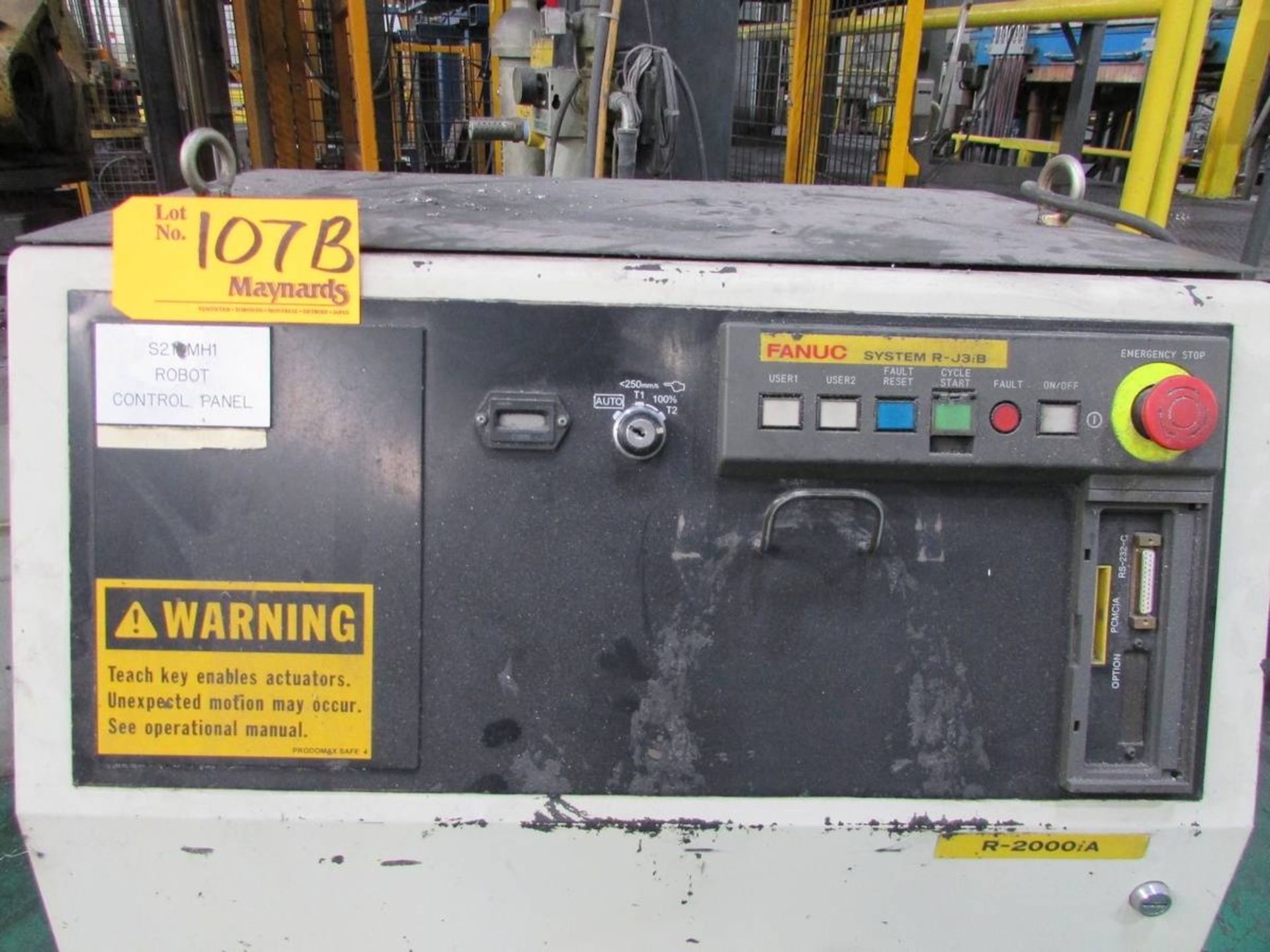 2004 FANUC R-2000 iC 125L 6 Axis Material Handling Robot - Image 9 of 10