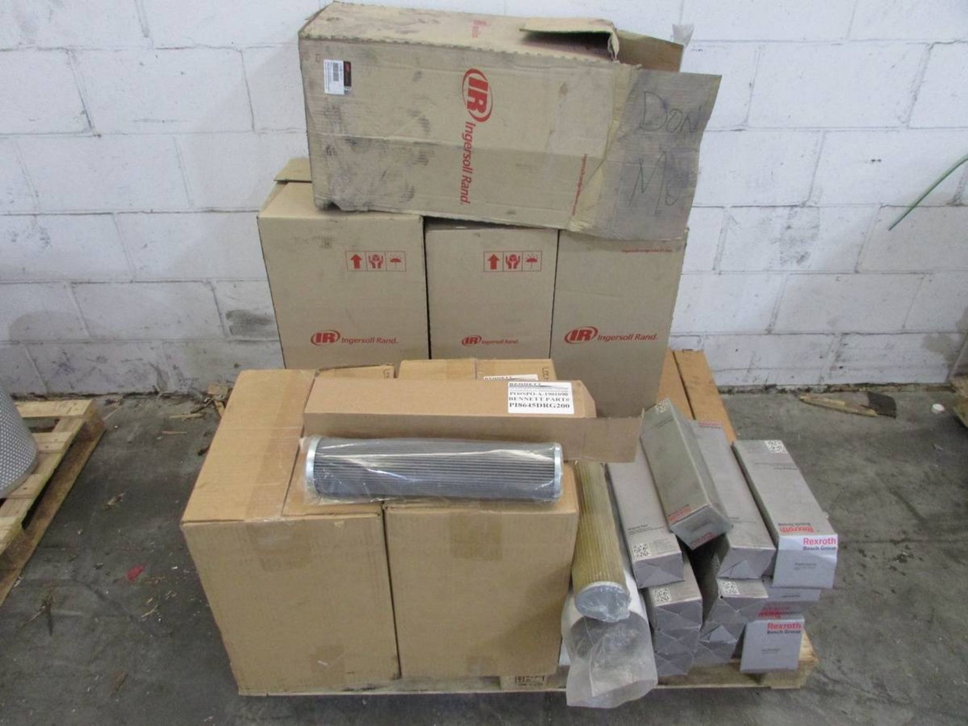 Pallets of Assorted Filters - Image 6 of 12