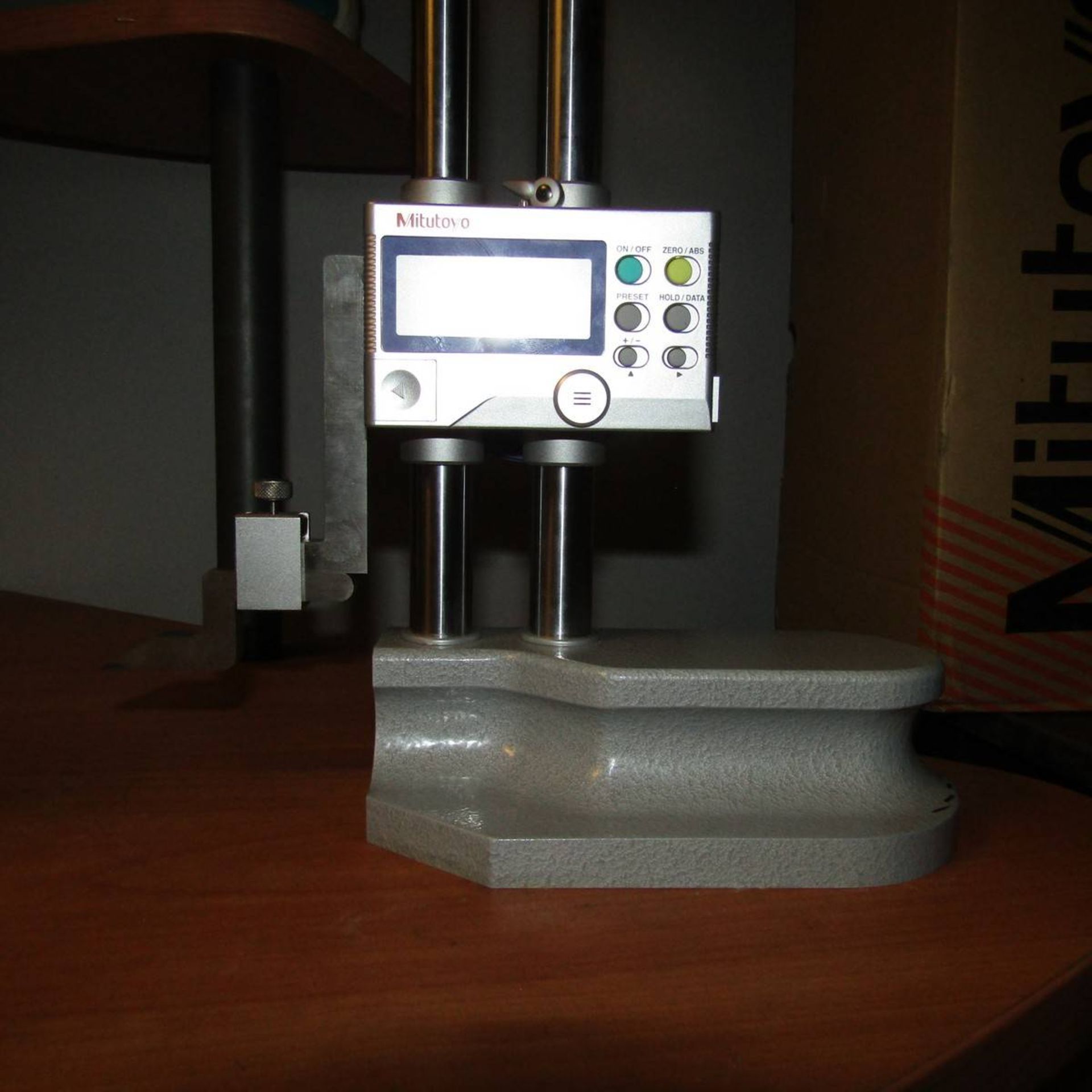 Mitutoyo Height Gage - Image 2 of 2