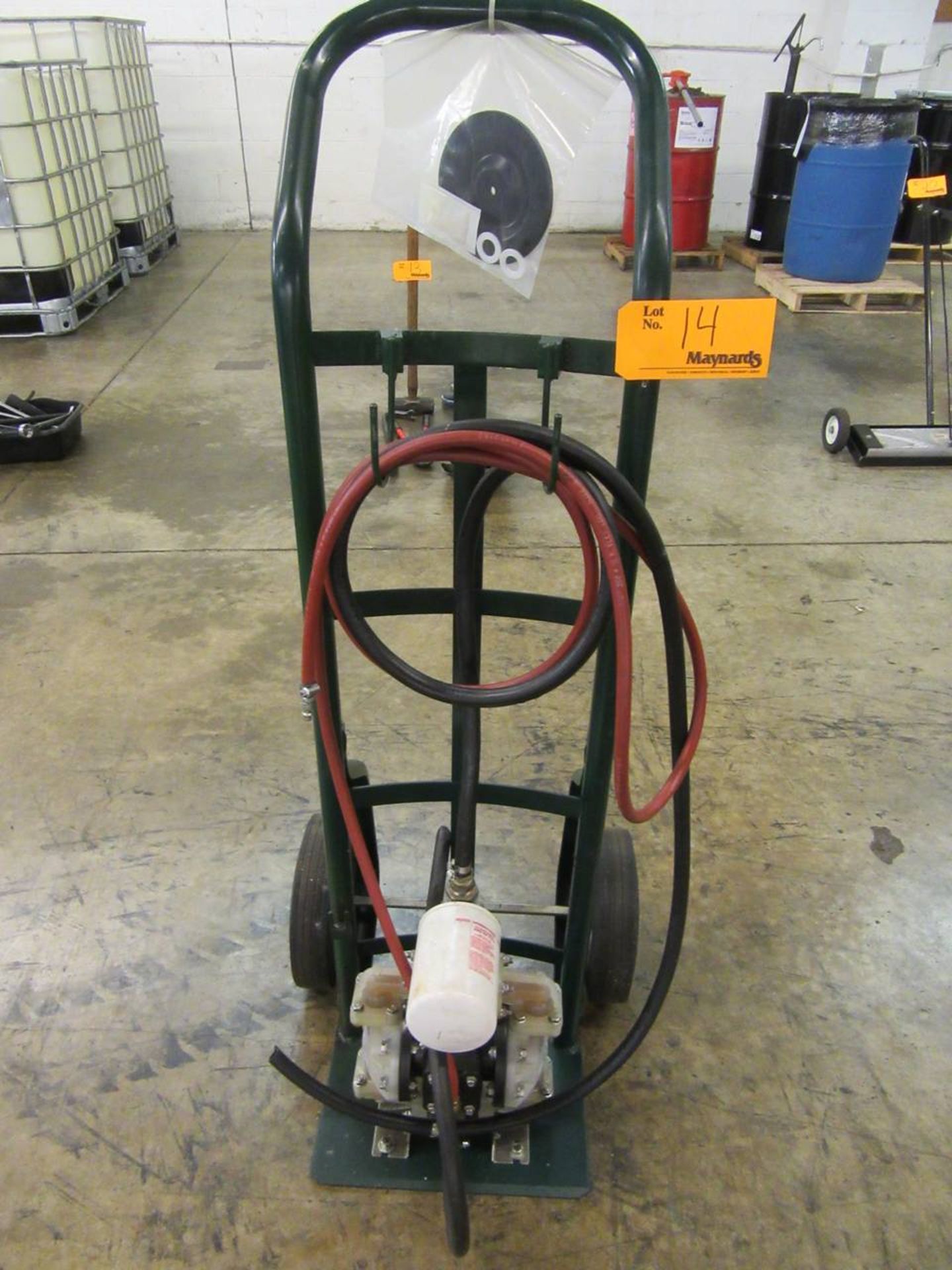 2015 SandPiper Oil Pump on Cart