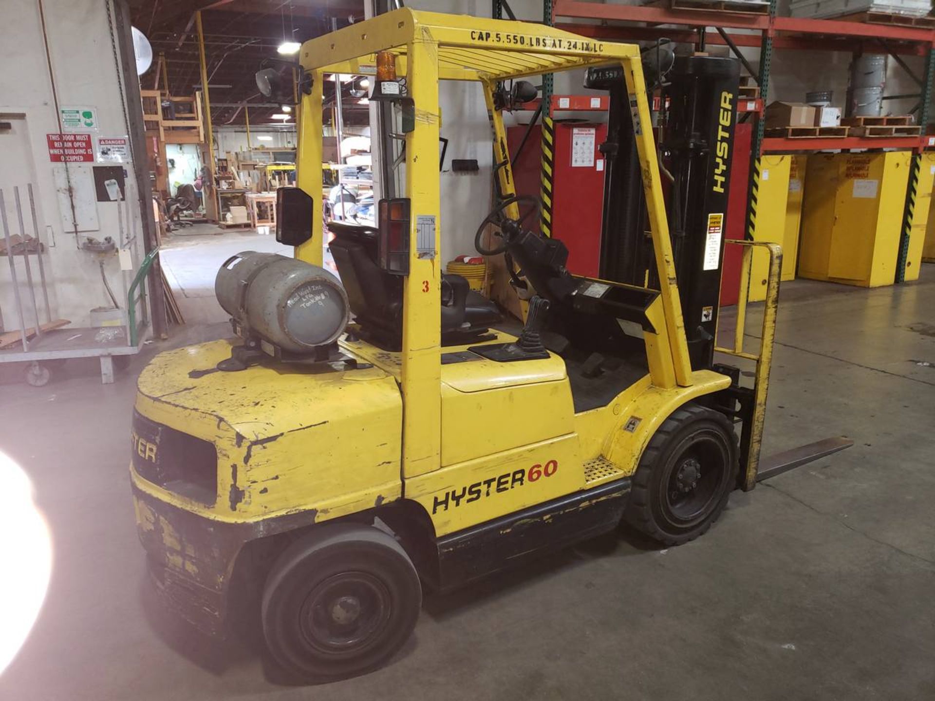 Hyster H60XM Forklift, 4Cyl., LP 3 Stage Mast, 3Ton Max Capacity, 42" Sideshift, 48" Forks, 2,573. - Image 3 of 7