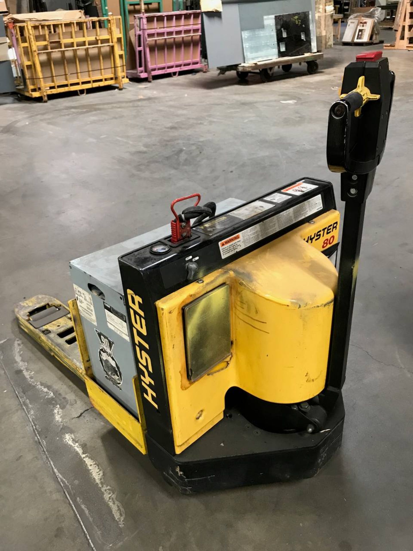 Hyster W80XT 24V Electric Pallet Jack 86.4 Hrs, 4 Ton Capacity, 38" Forks S/N E135H03596W