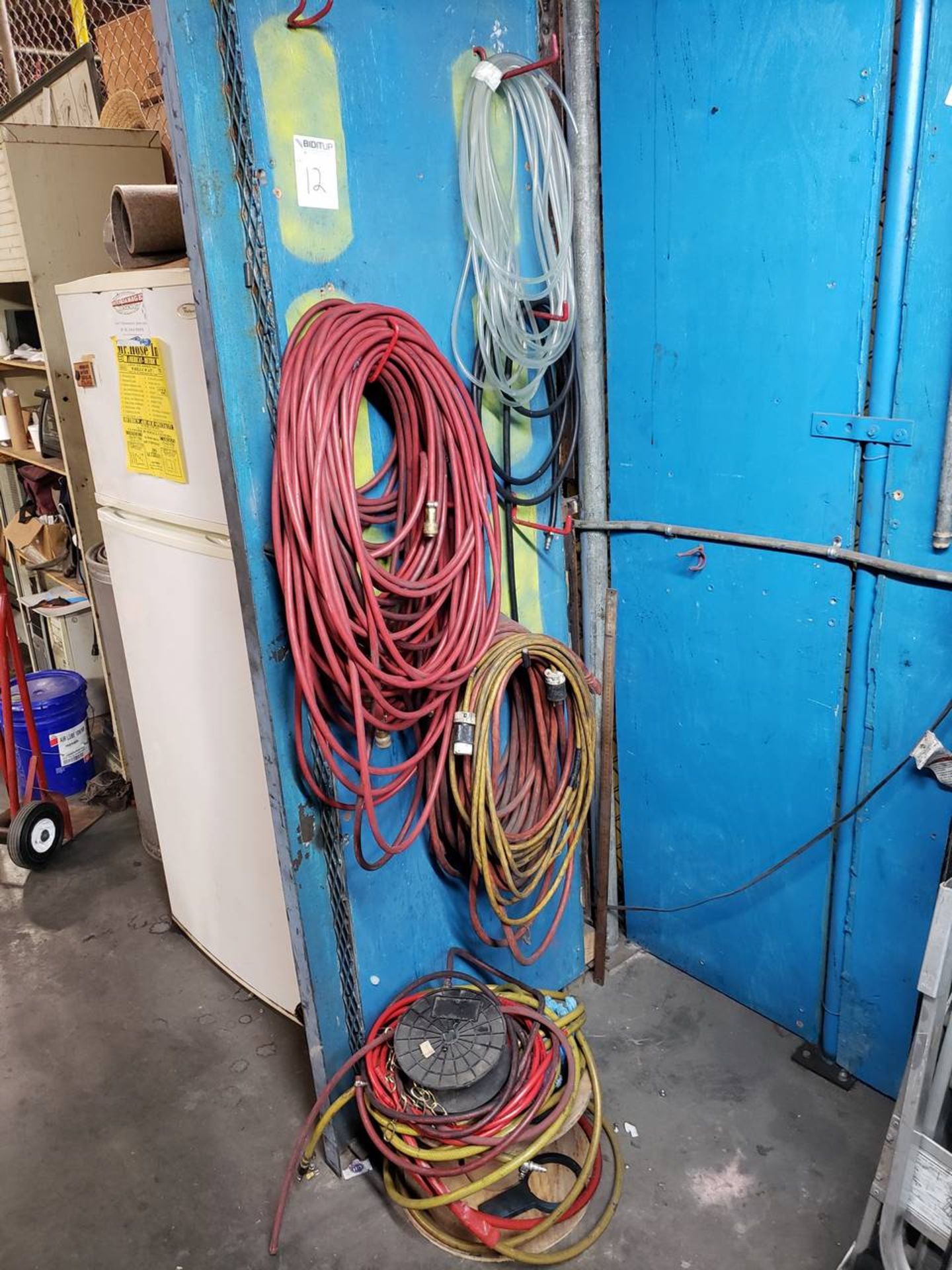 Assorted Air Hose & Extension Cord - (Late Pick Up - 8/1)